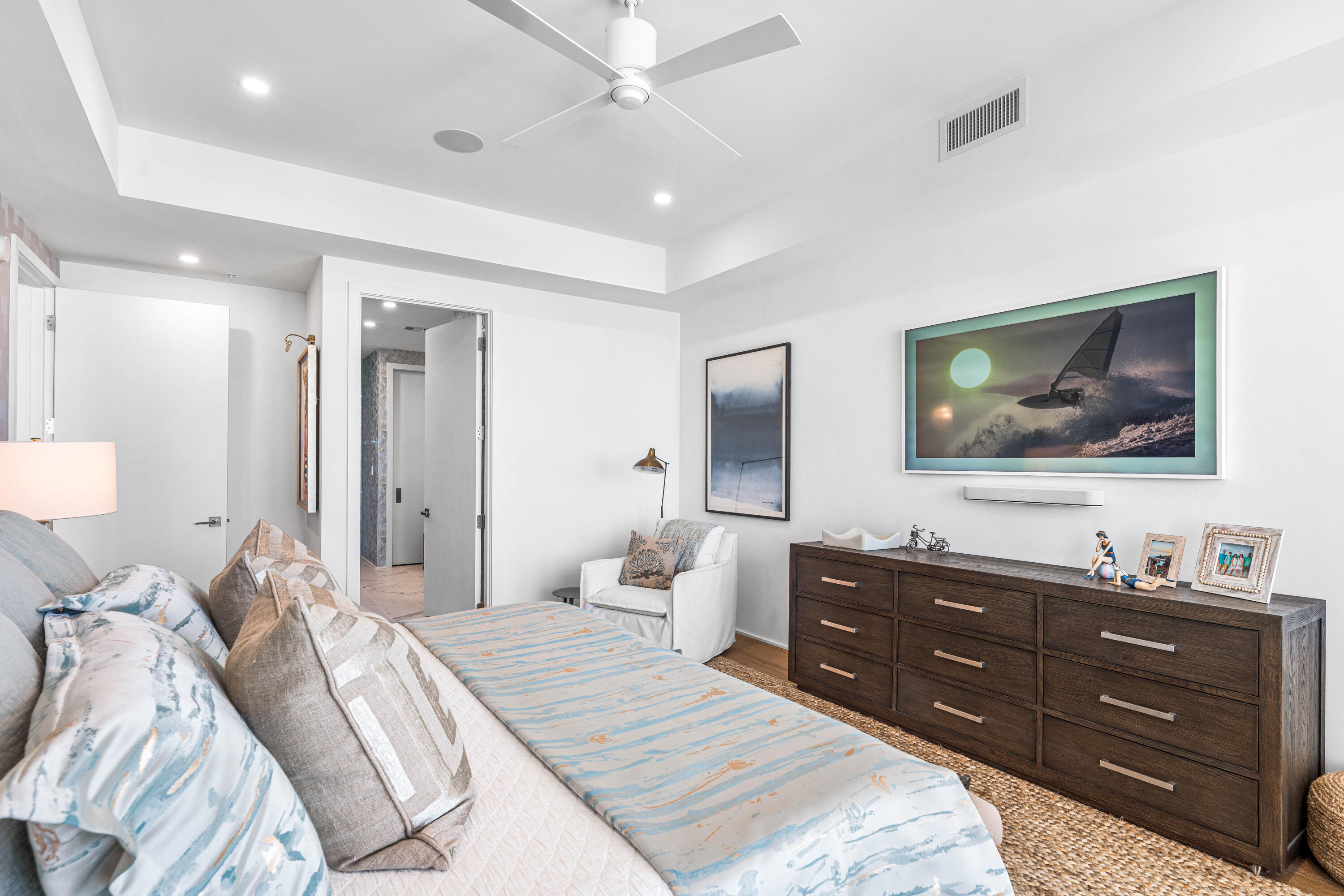 3820 E County Hwy 30A 307