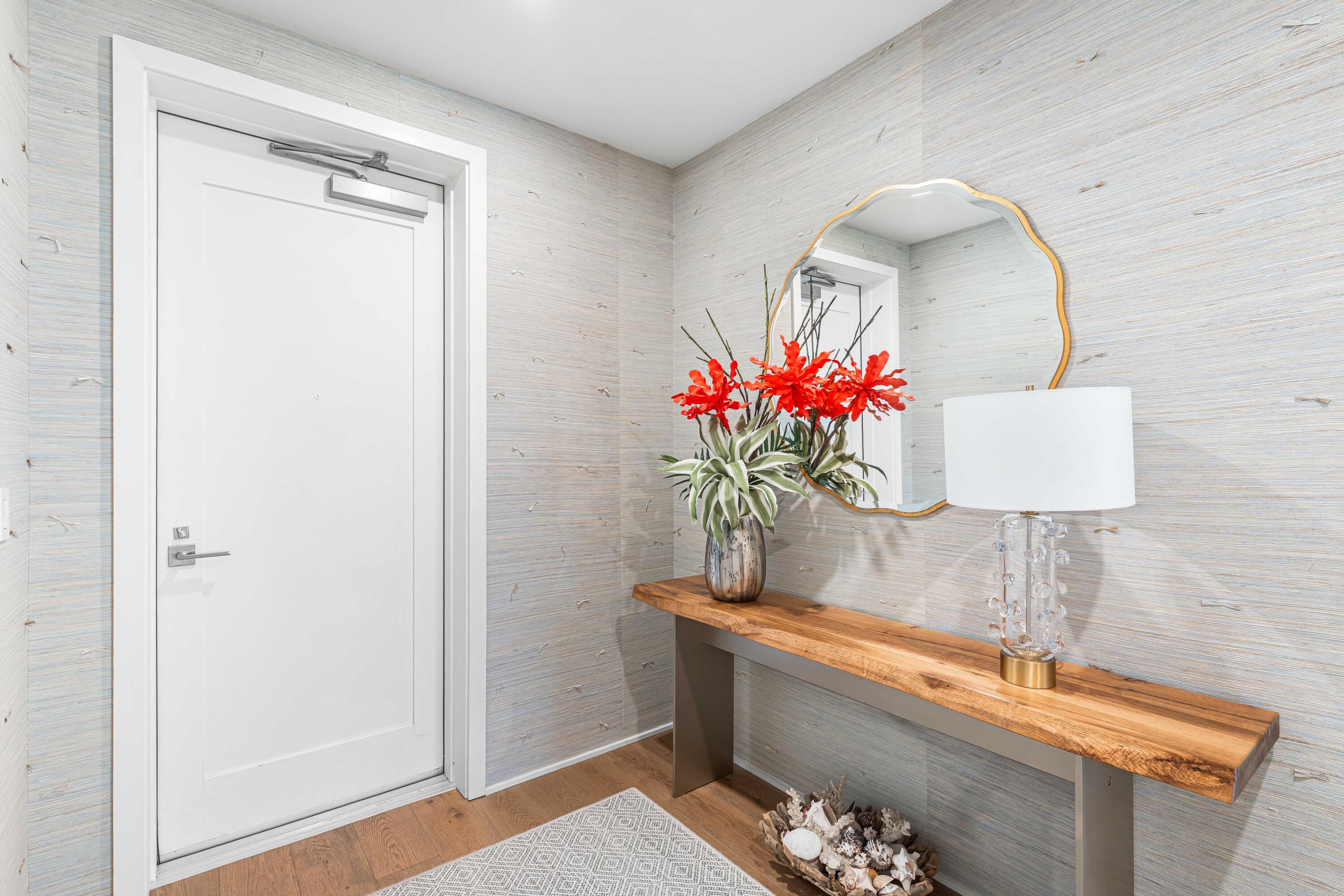 3820 E County Hwy 30A 307