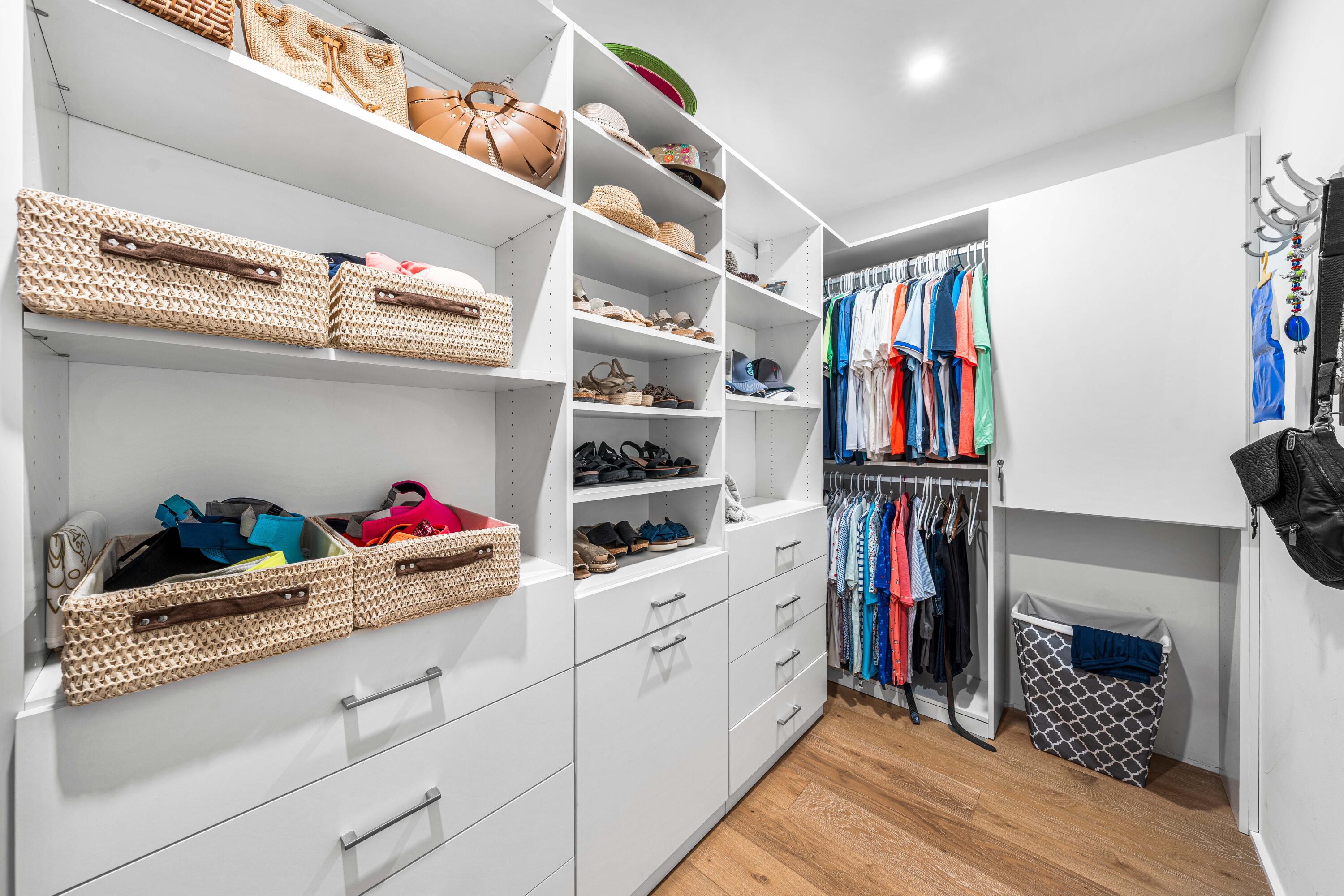 3820 E County Hwy 30A 307