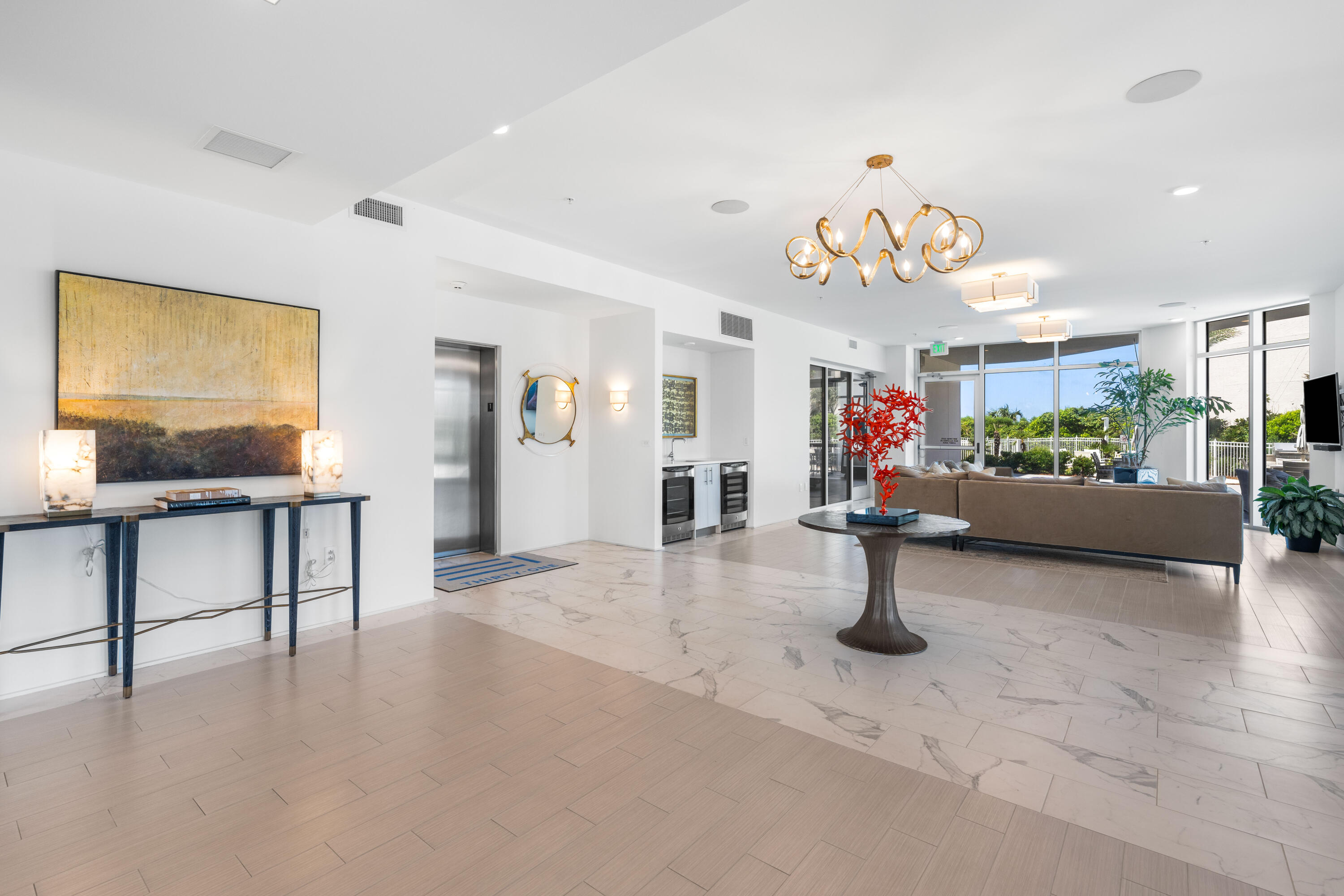 3820 E County Hwy 30A 307