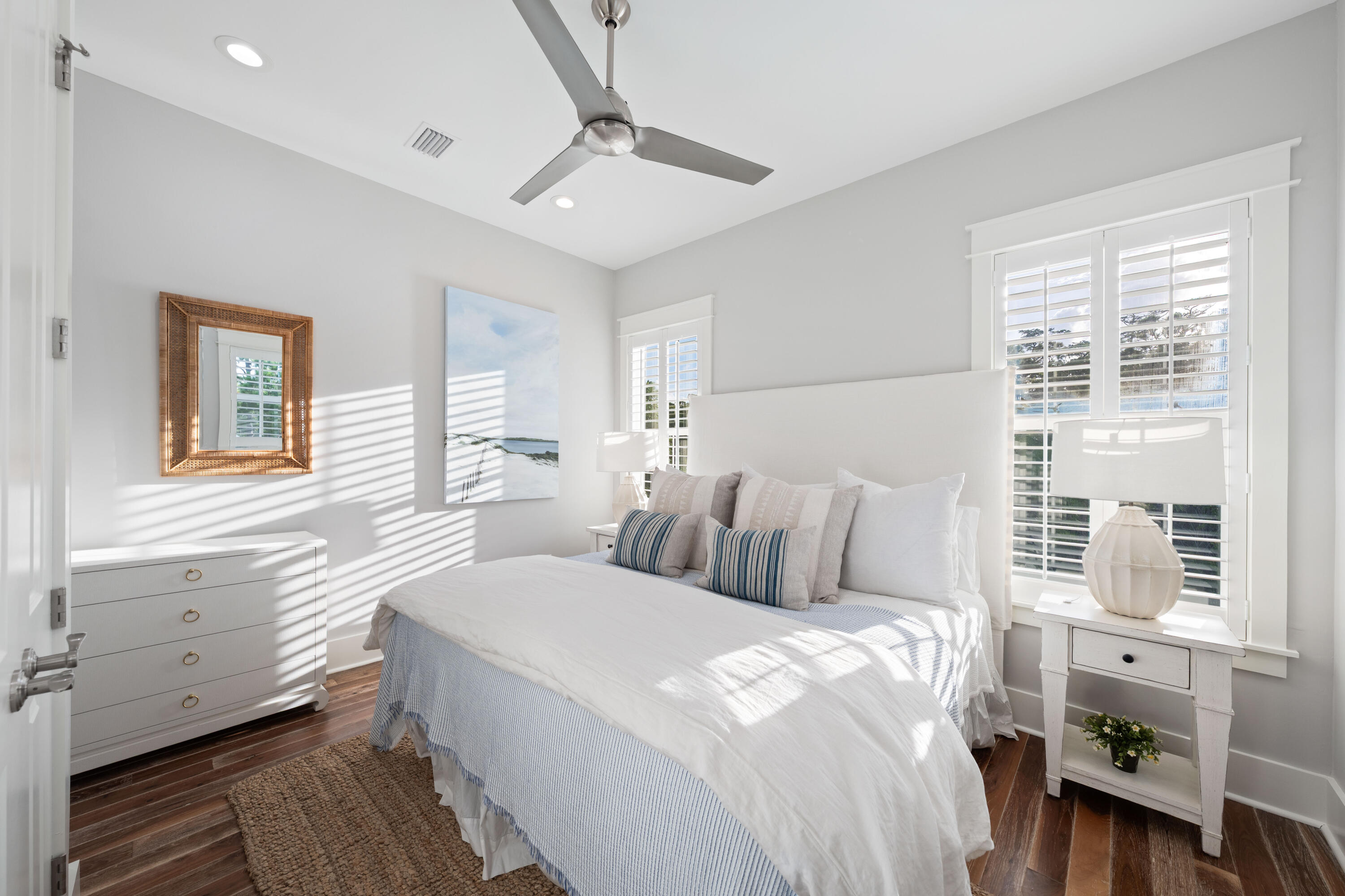 655 E Royal Fern Way