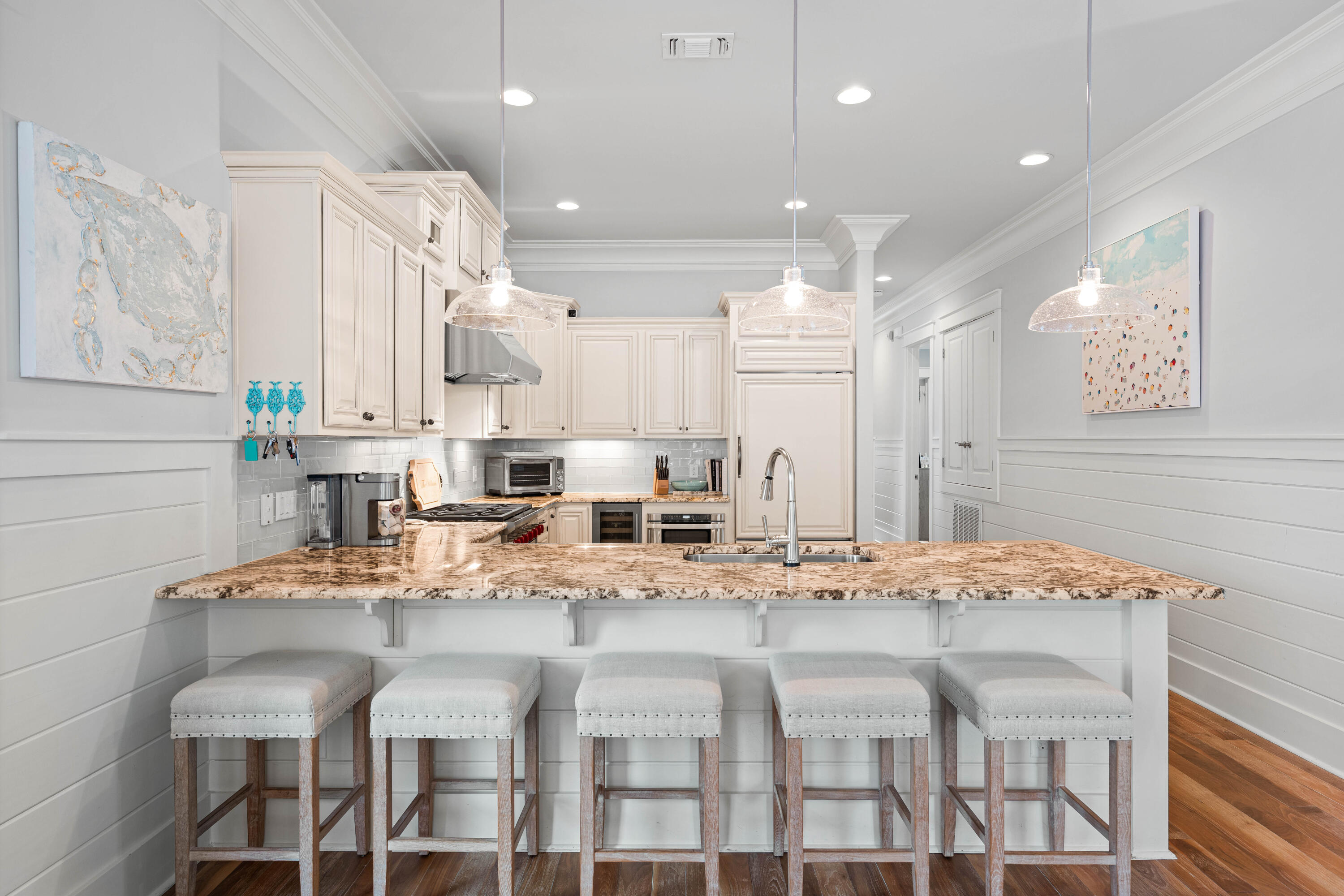 655 E Royal Fern Way