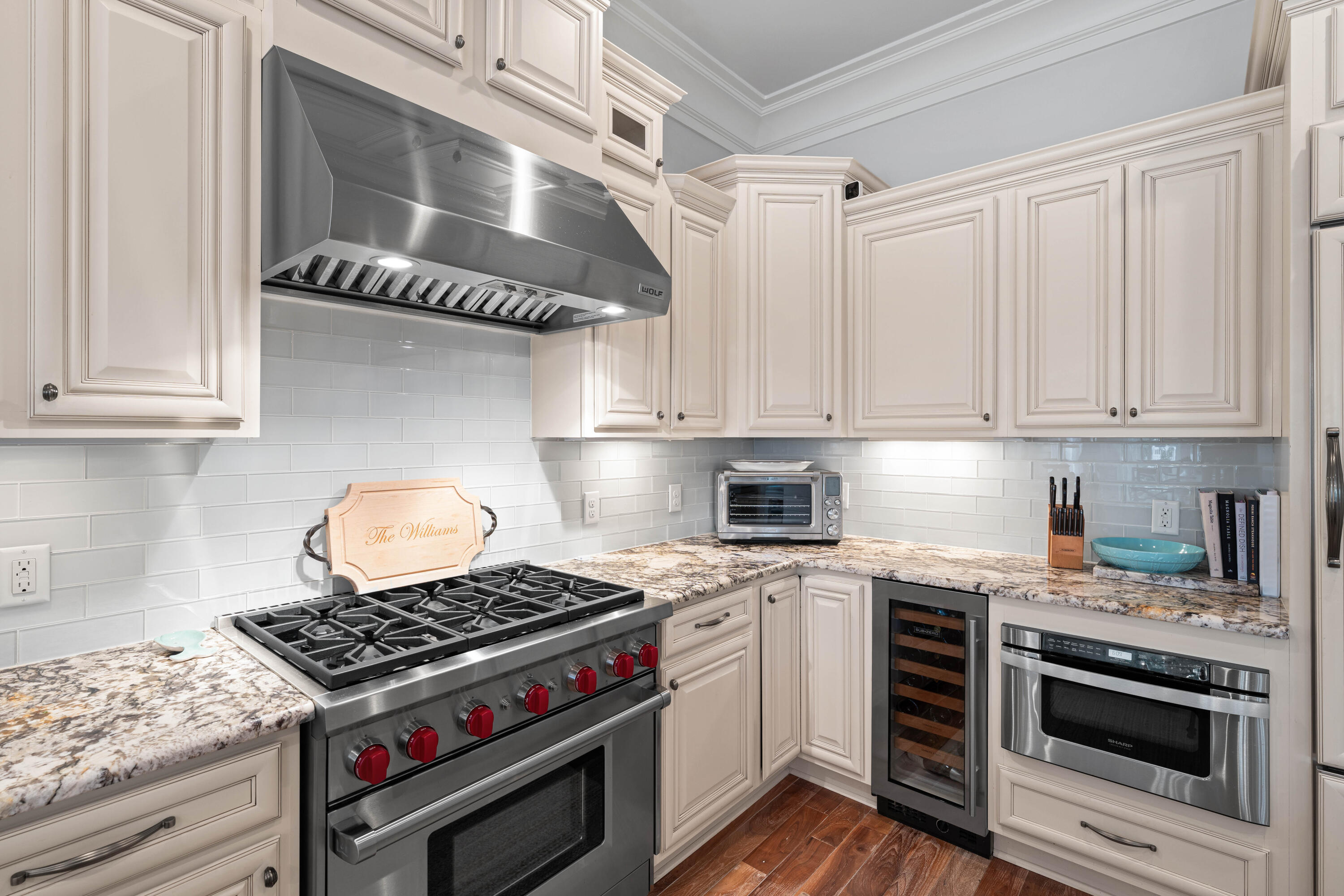 655 E Royal Fern Way