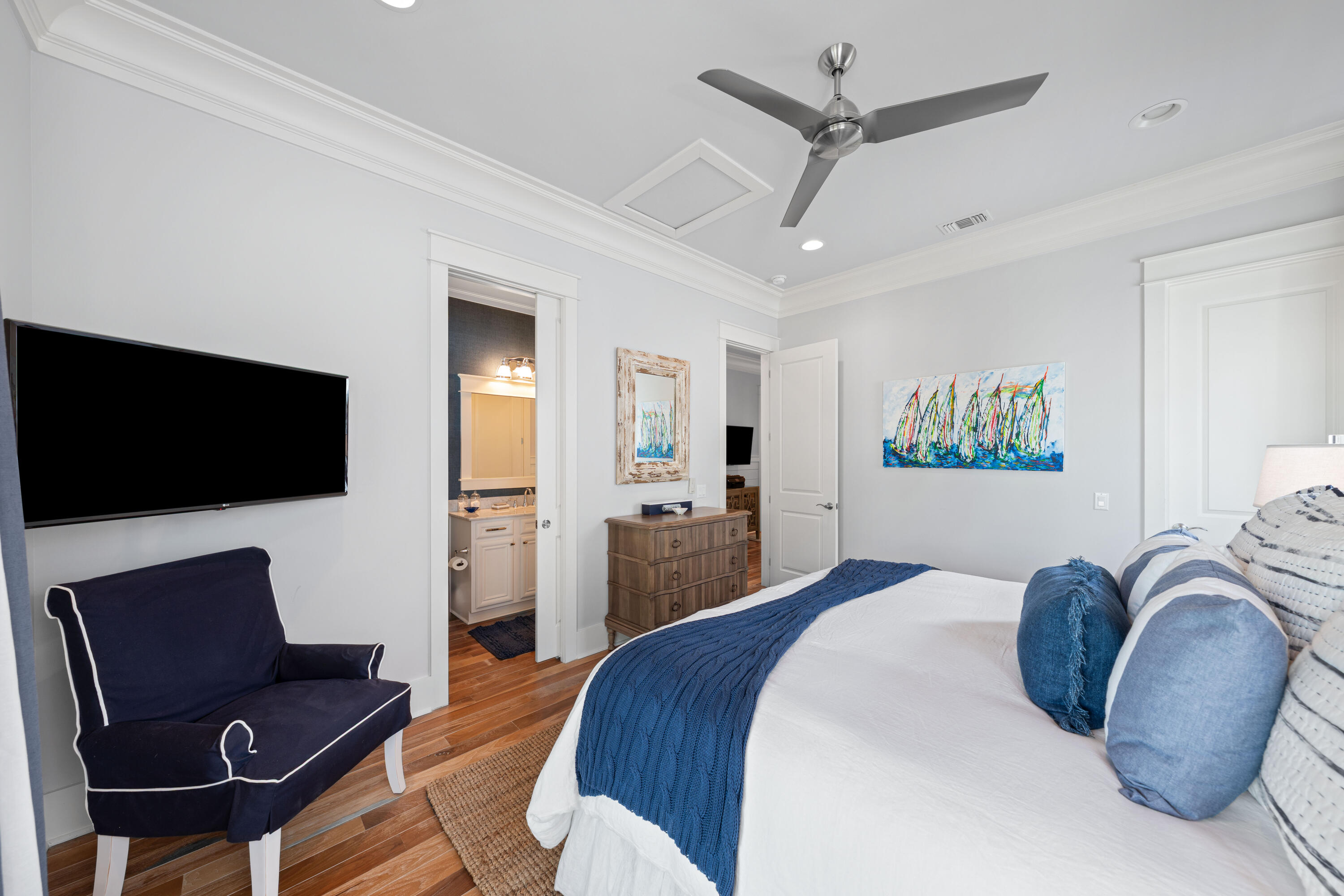 655 E Royal Fern Way