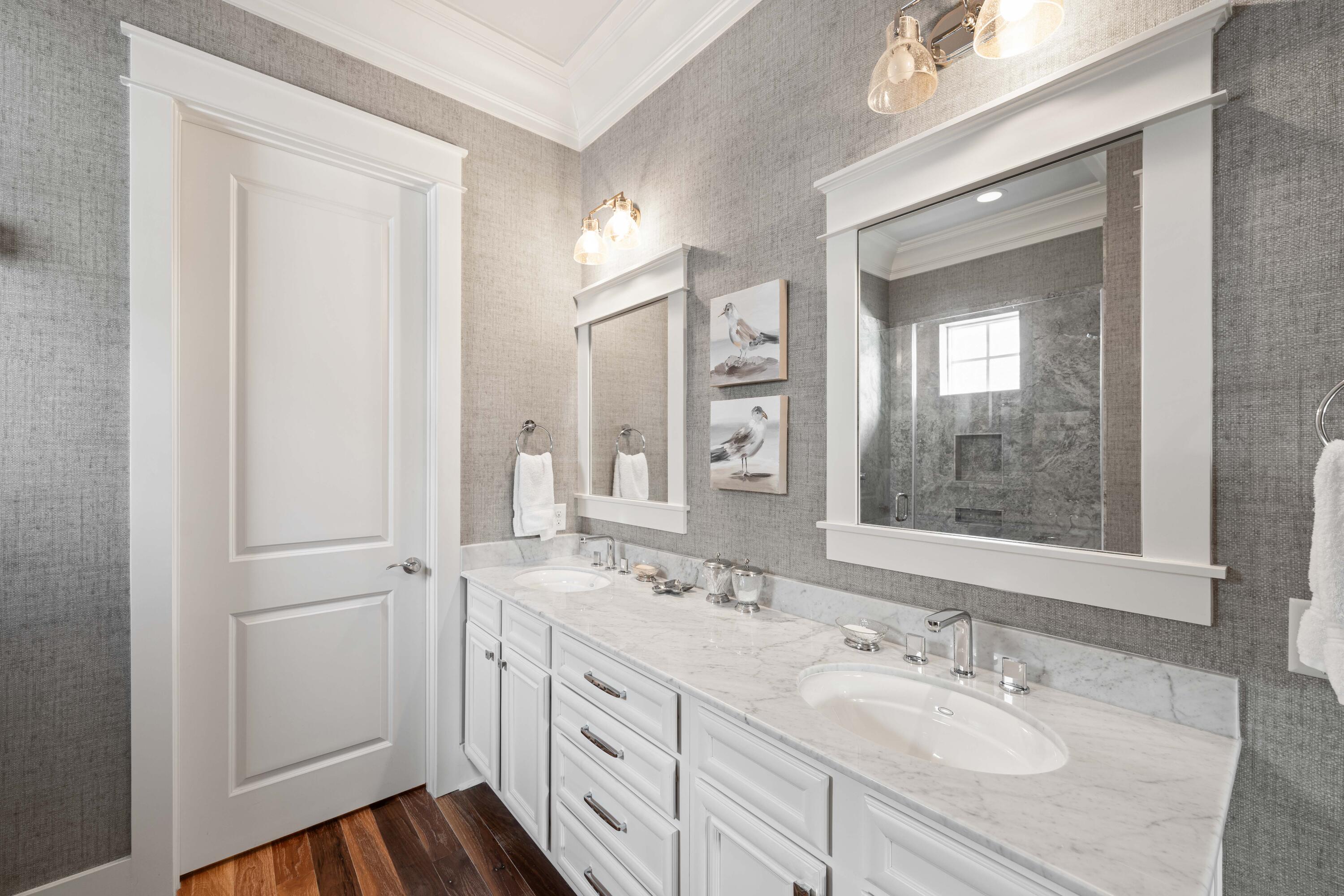 655 E Royal Fern Way