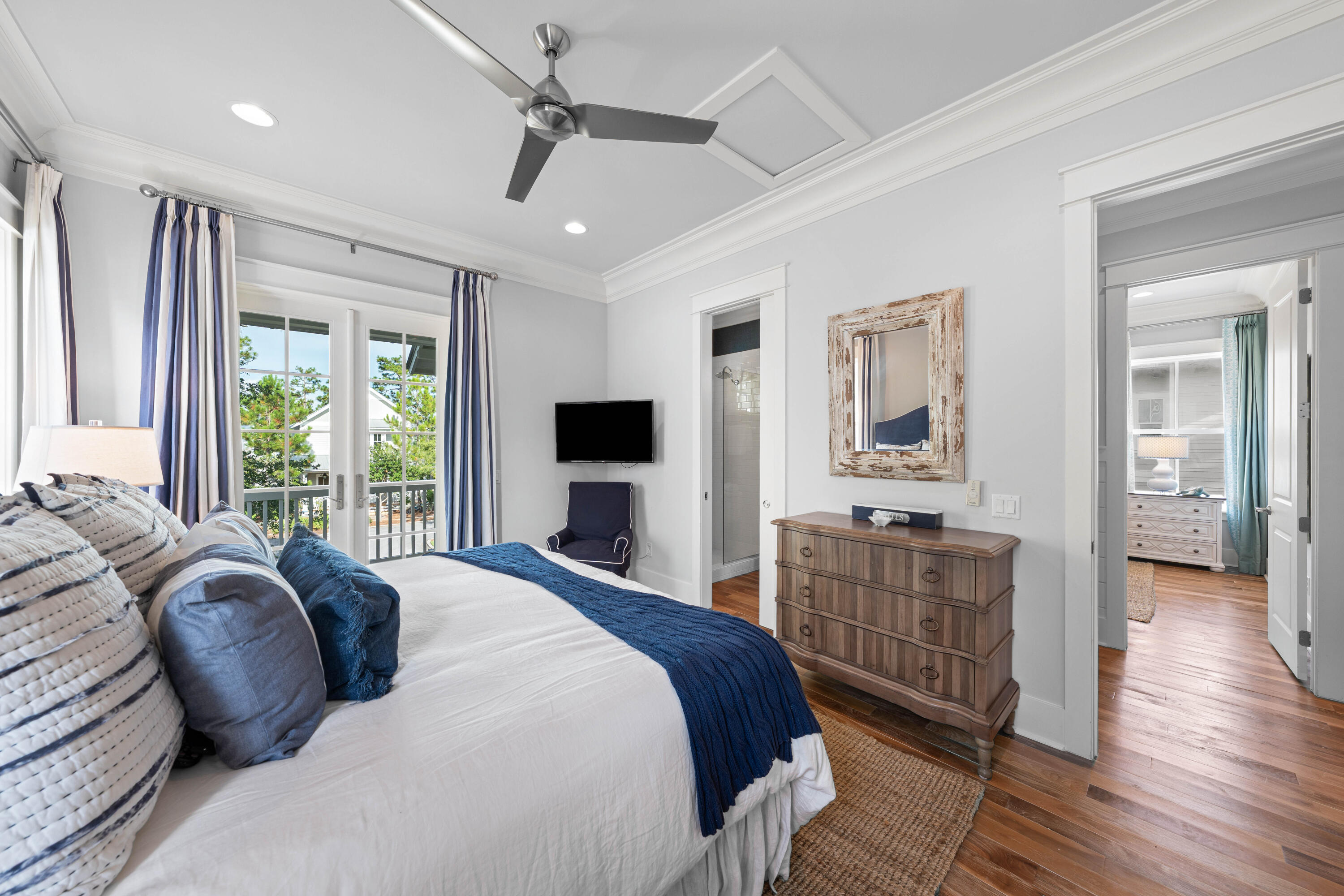 655 E Royal Fern Way