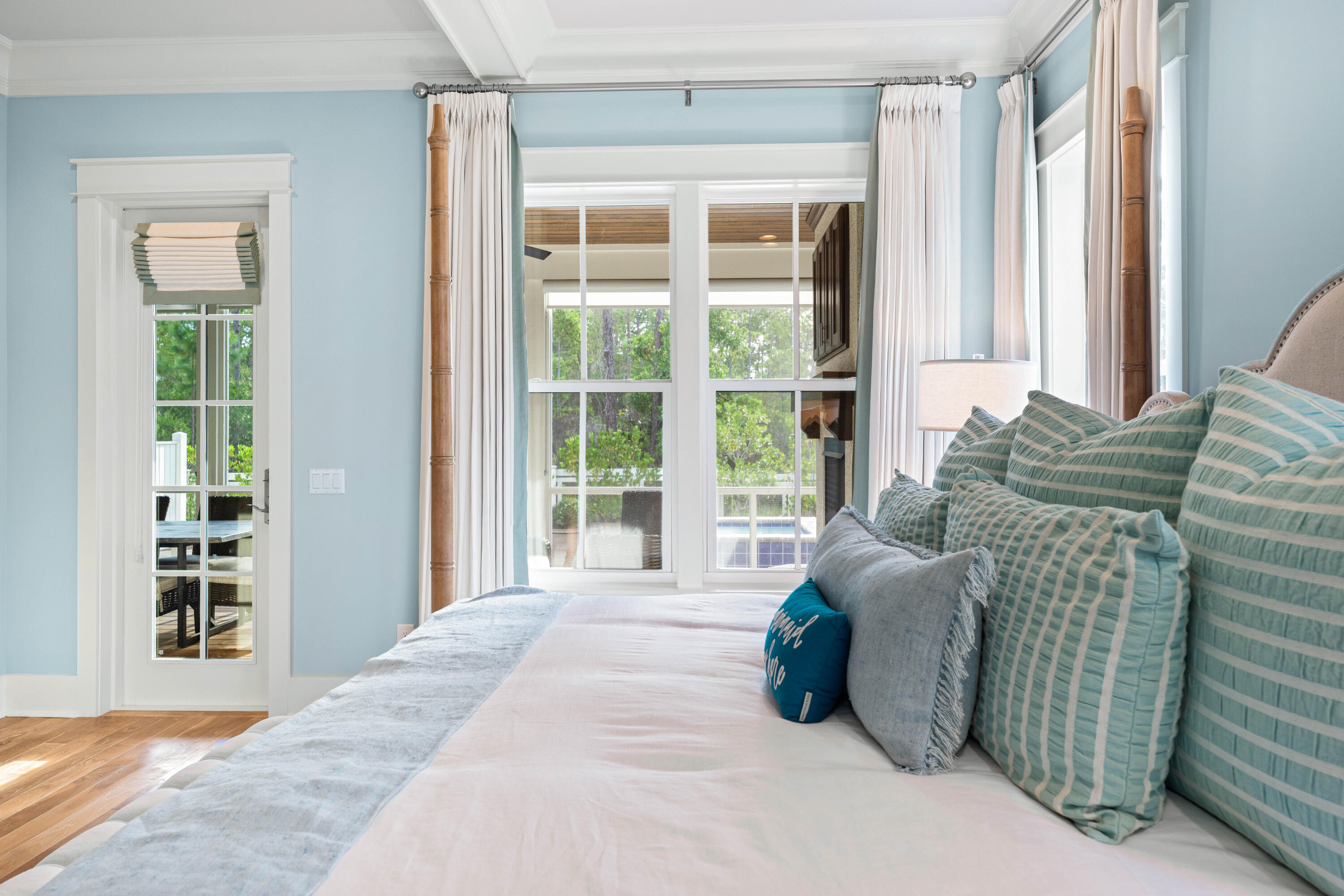 655 E Royal Fern Way