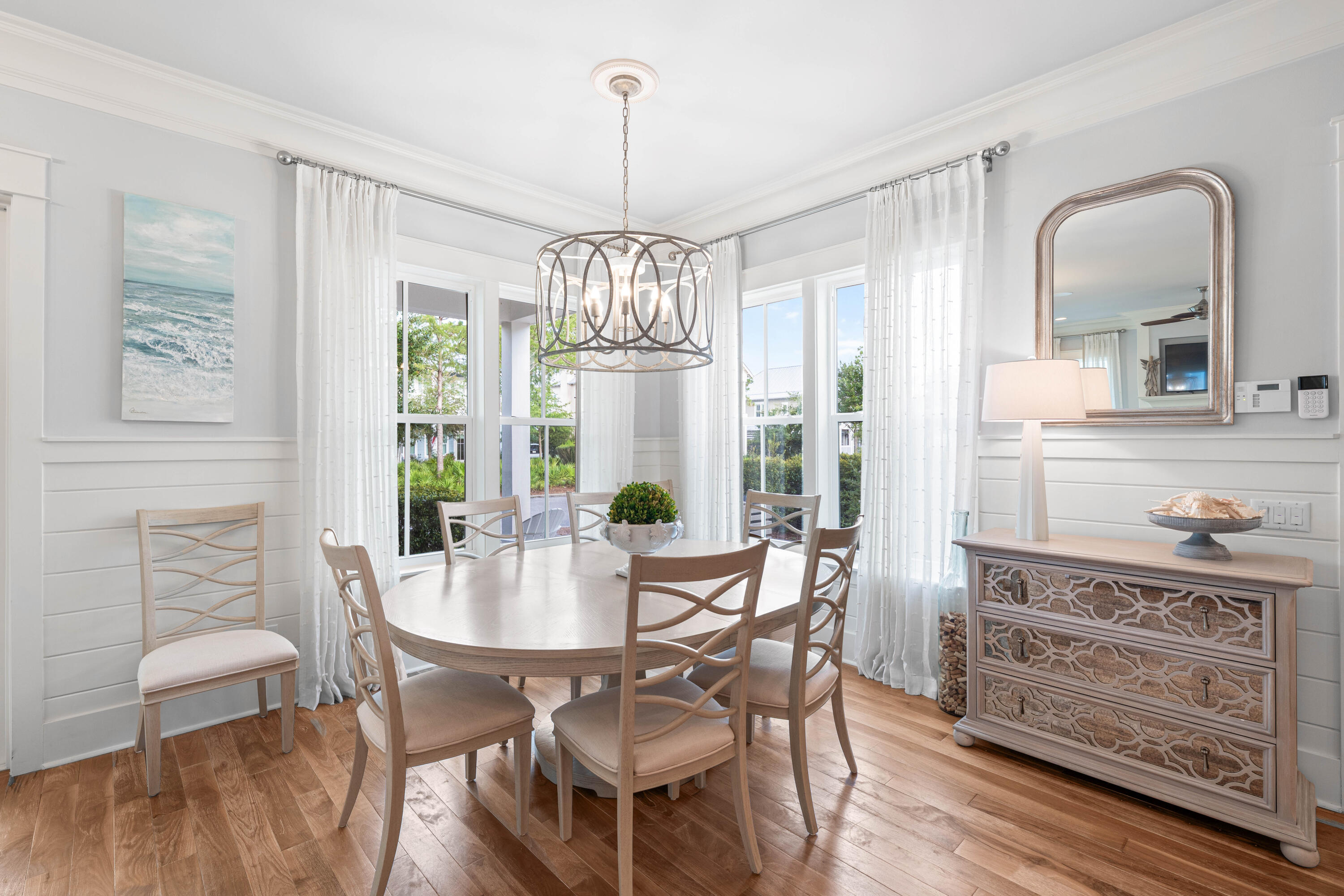 655 E Royal Fern Way