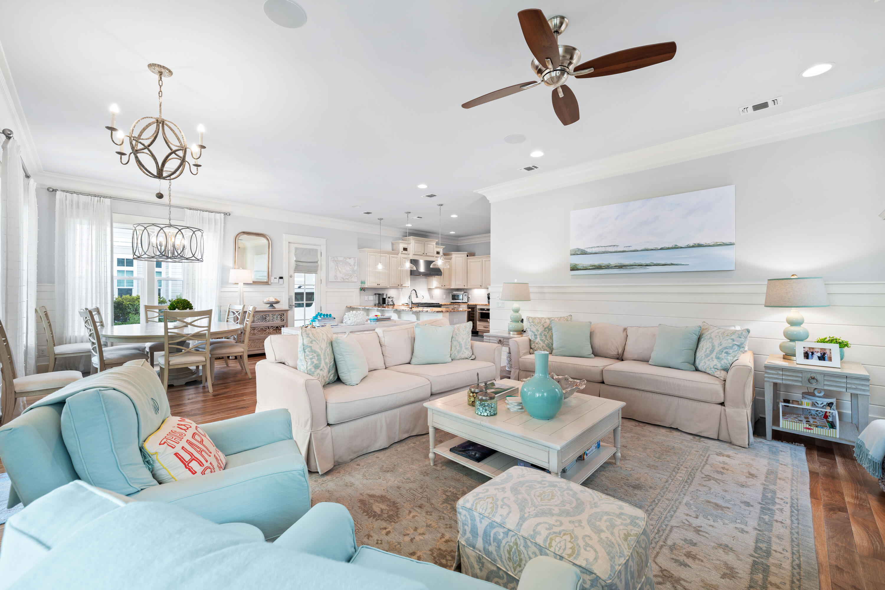 655 E Royal Fern Way