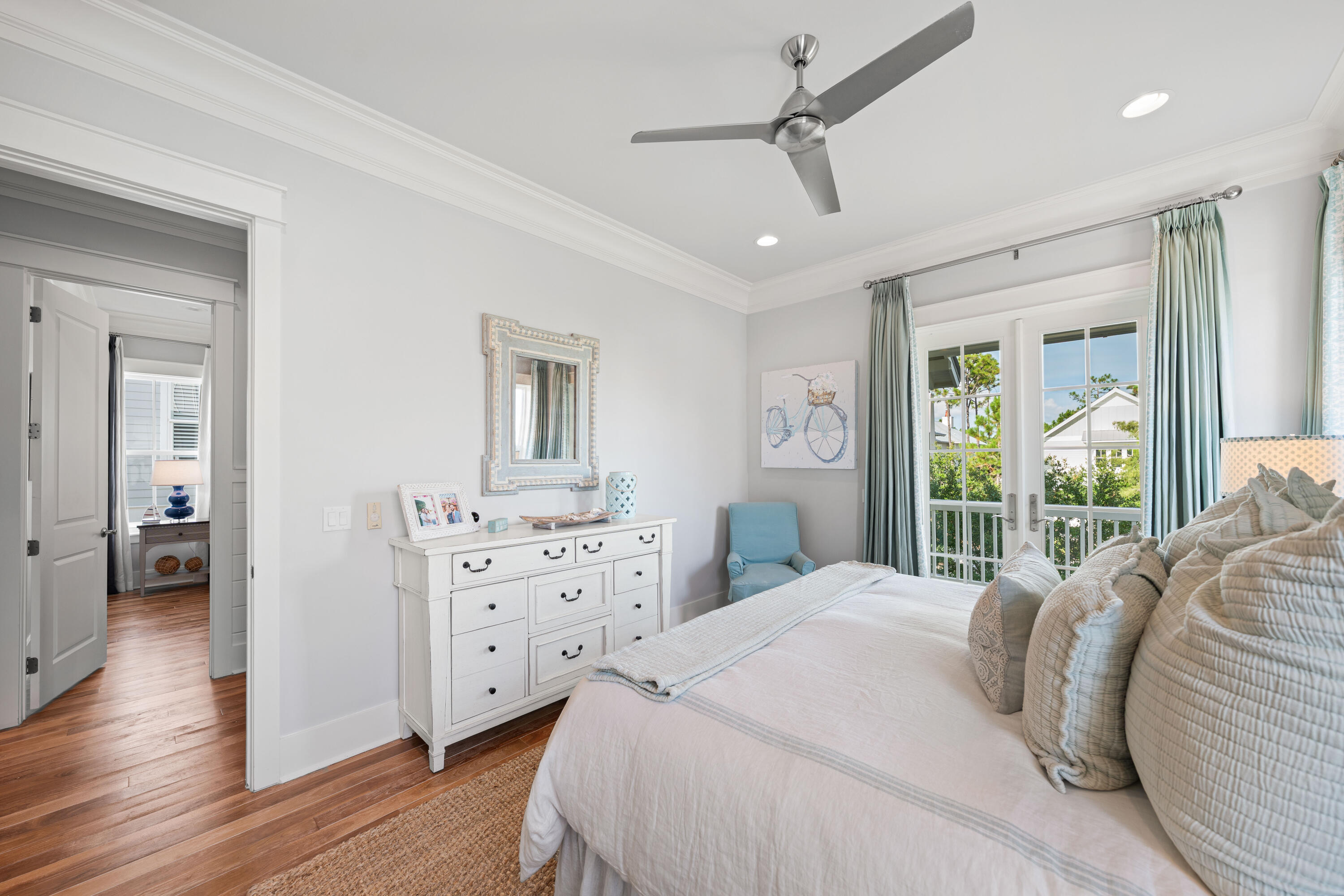 655 E Royal Fern Way