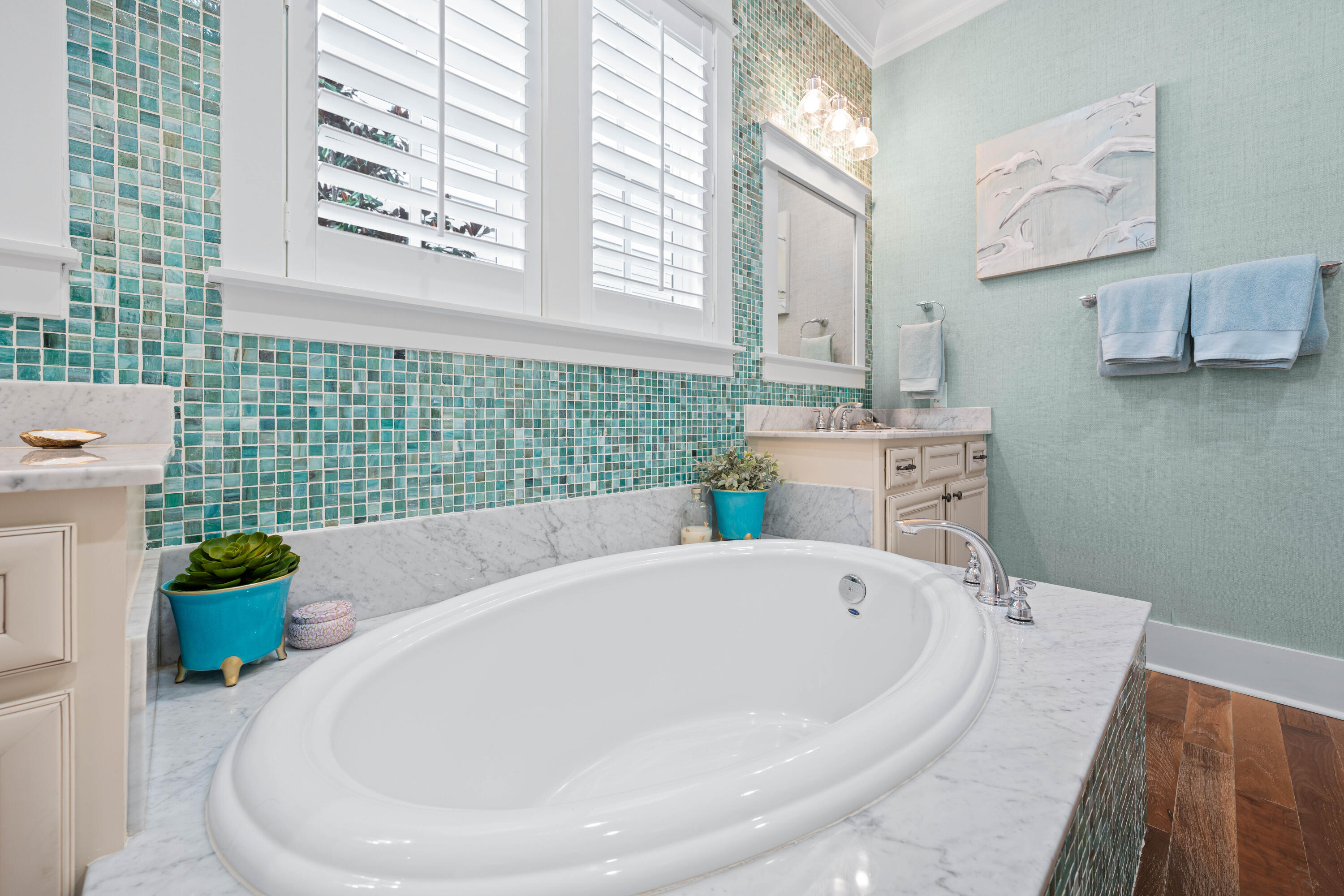 655 E Royal Fern Way