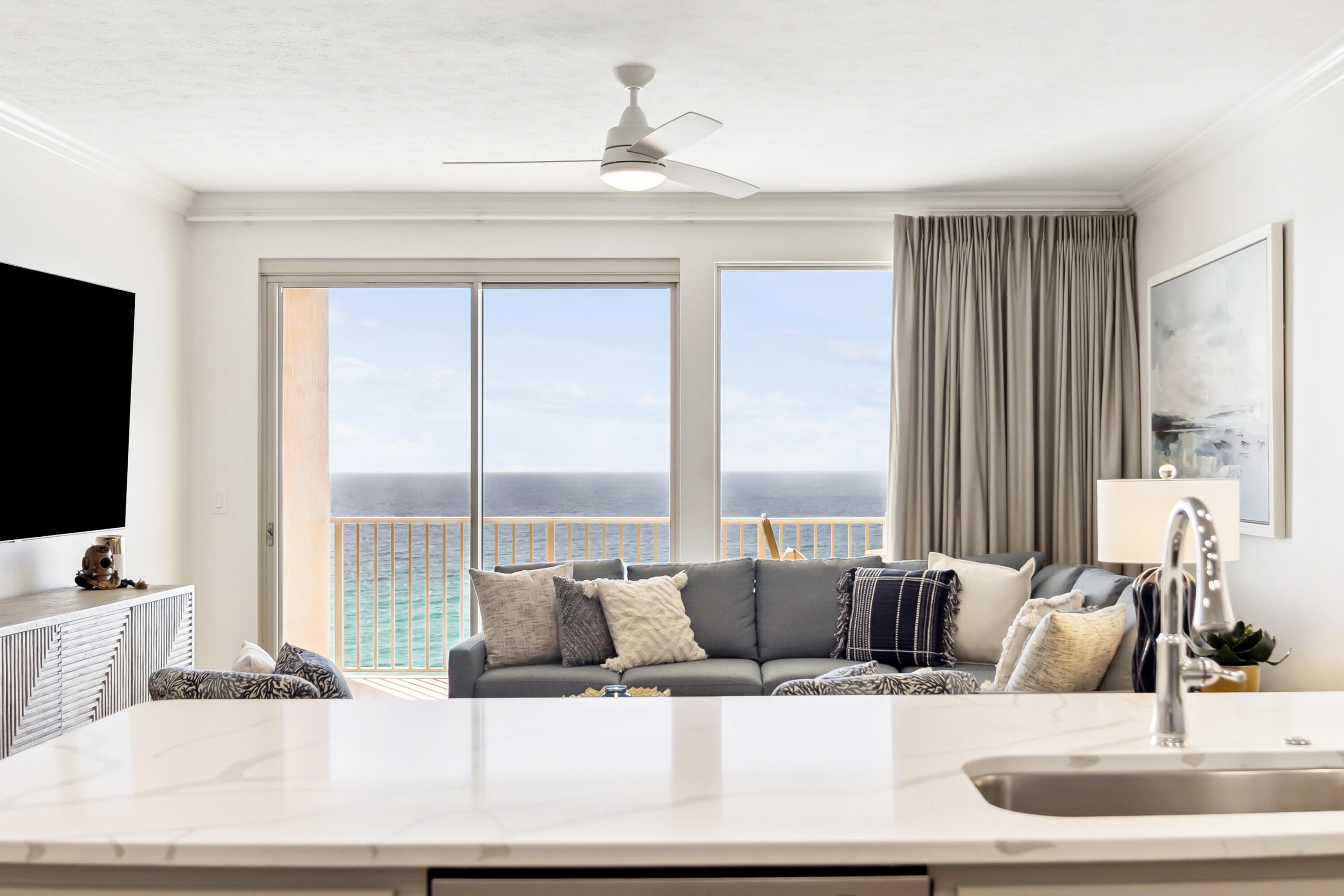 5004 Thomas Drive 811