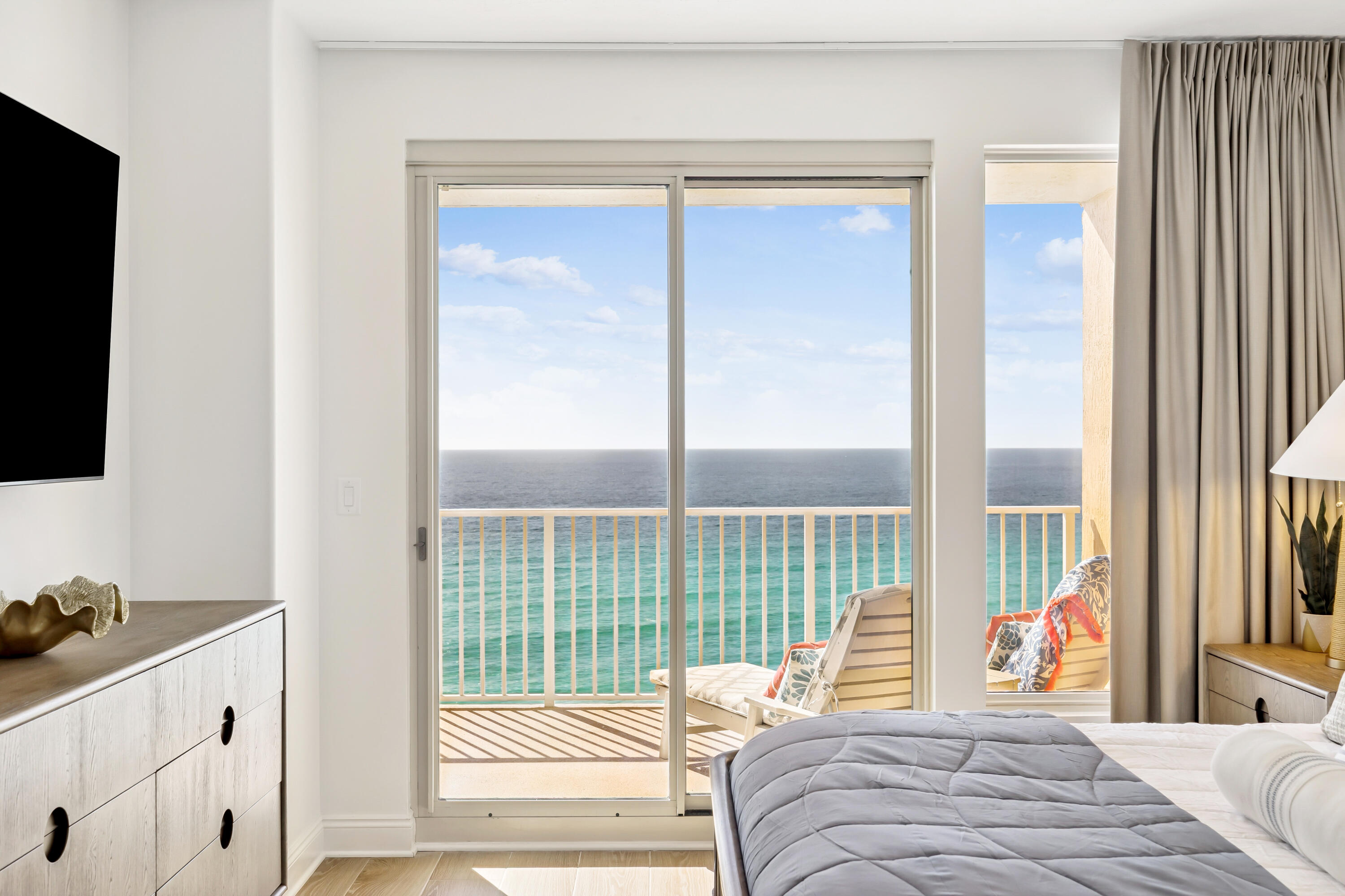 5004 Thomas Drive 811