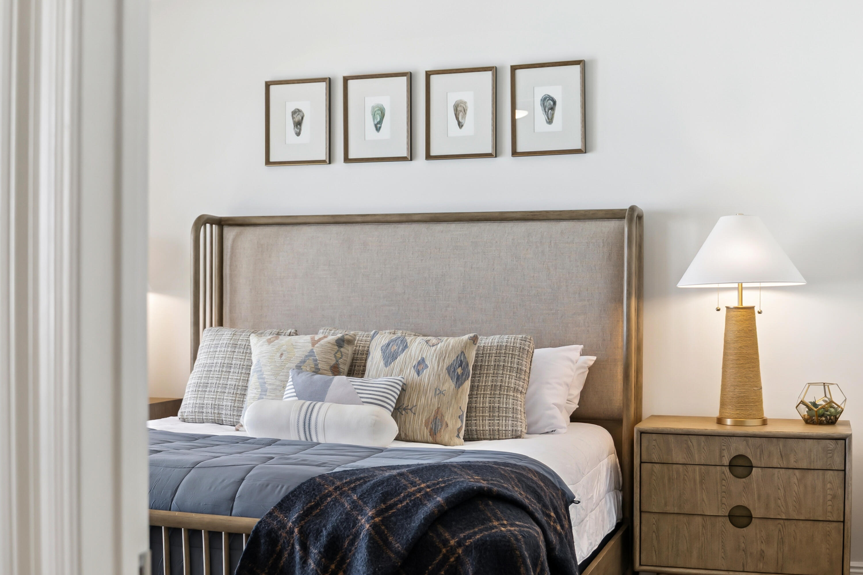 5004 Thomas Drive 811