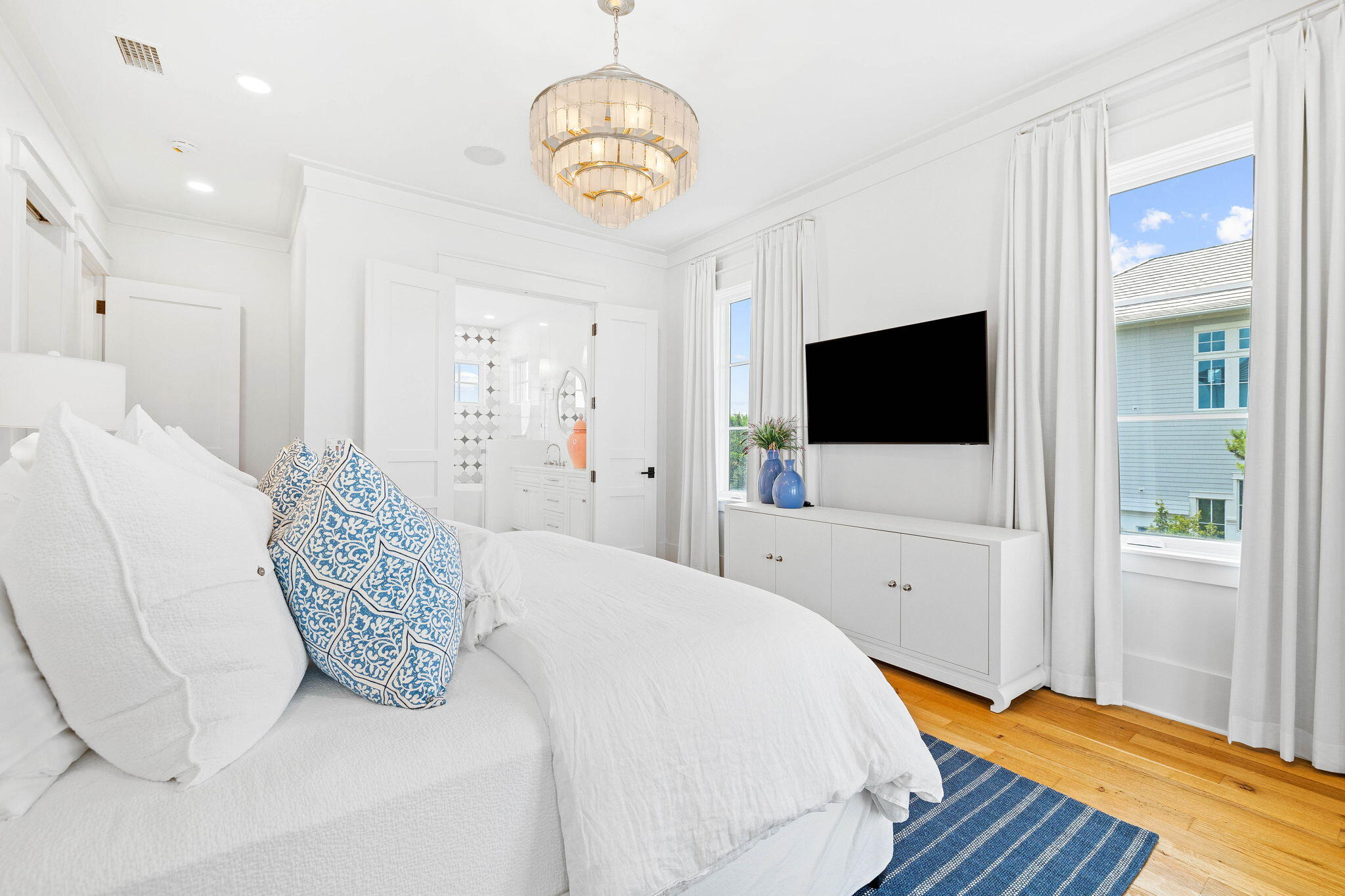 48 Paradise By The Sea Boulevard