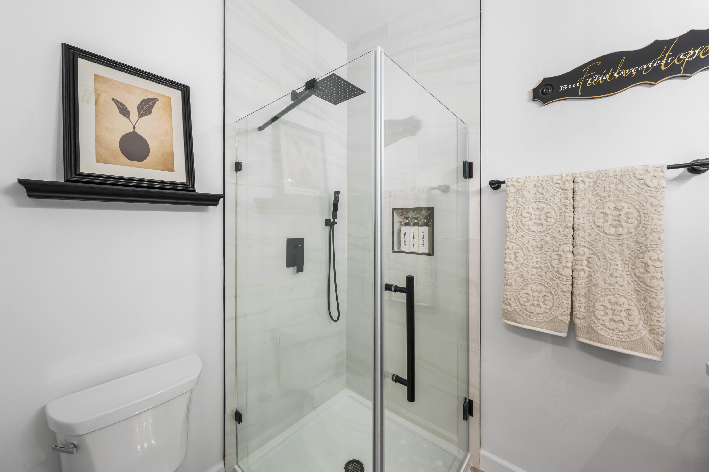 2121 Olde Towne Avenue