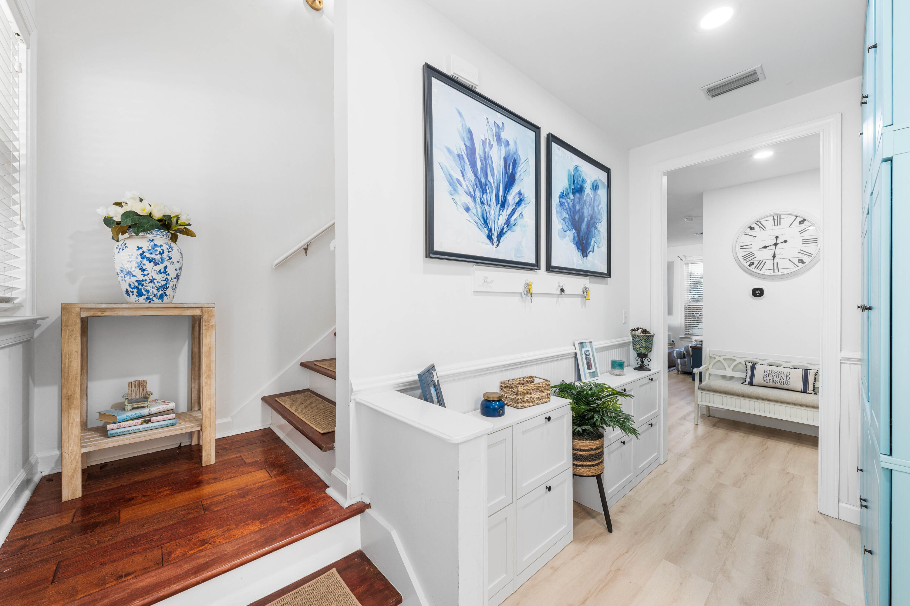 2121 Olde Towne Avenue