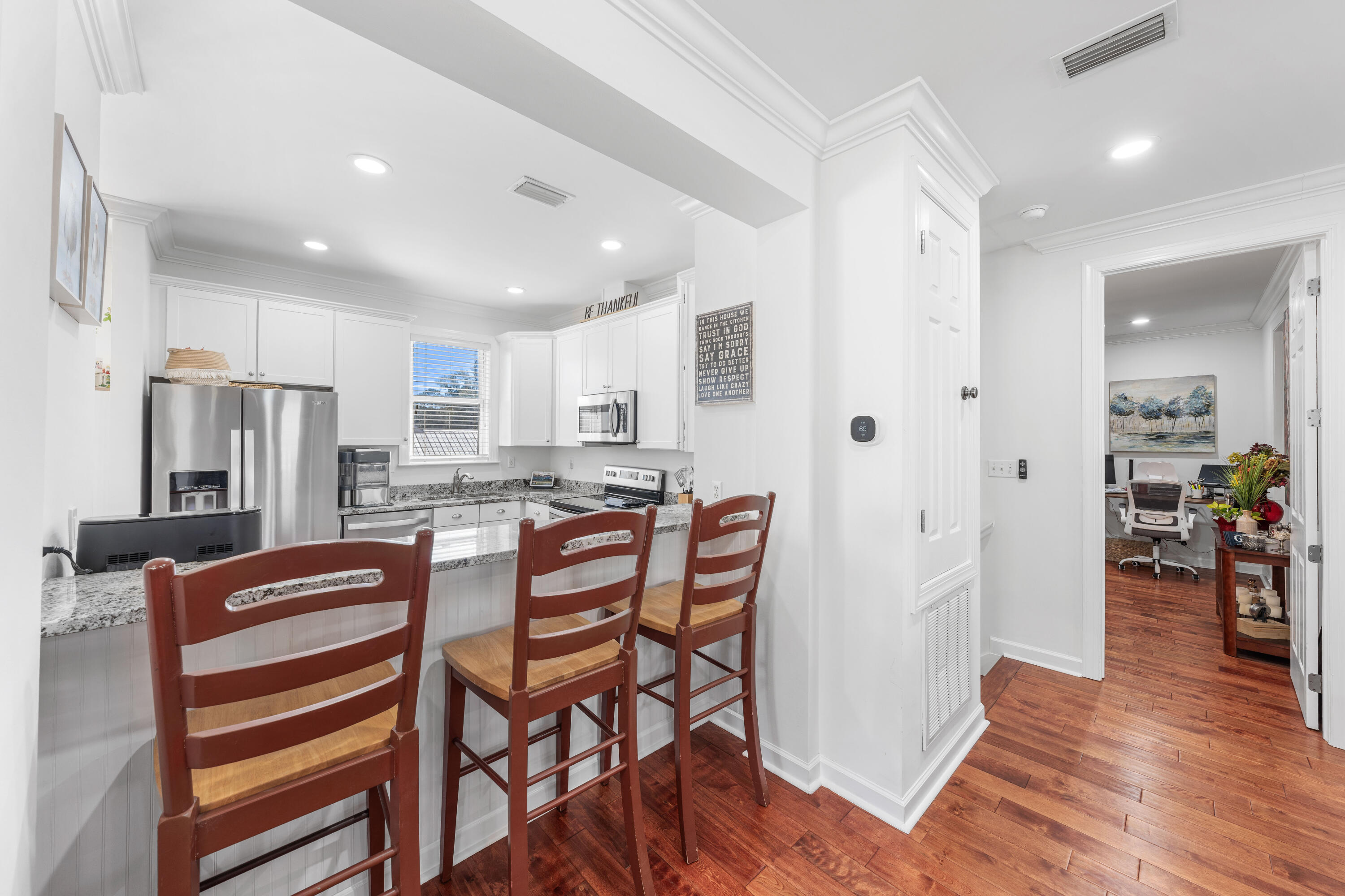 2121 Olde Towne Avenue