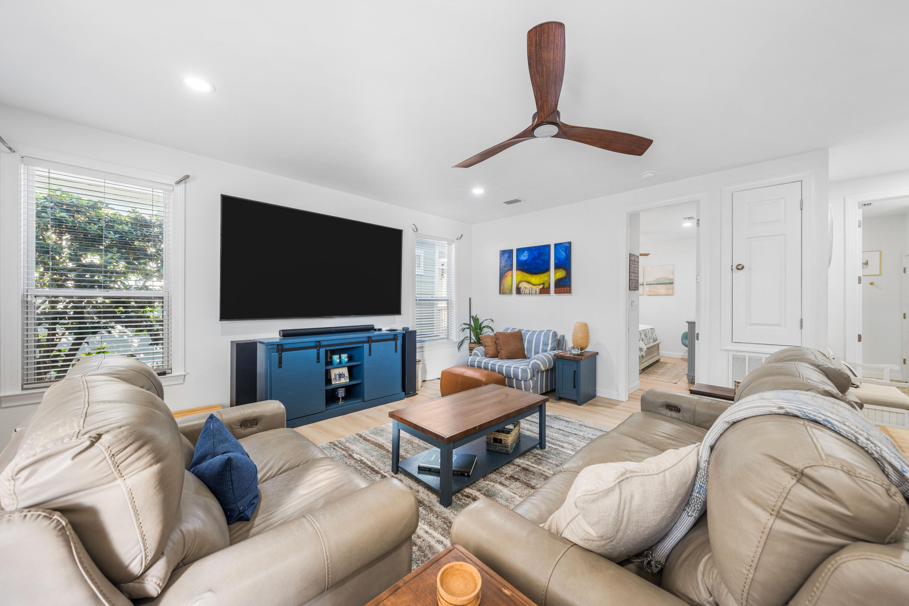 2121 Olde Towne Avenue