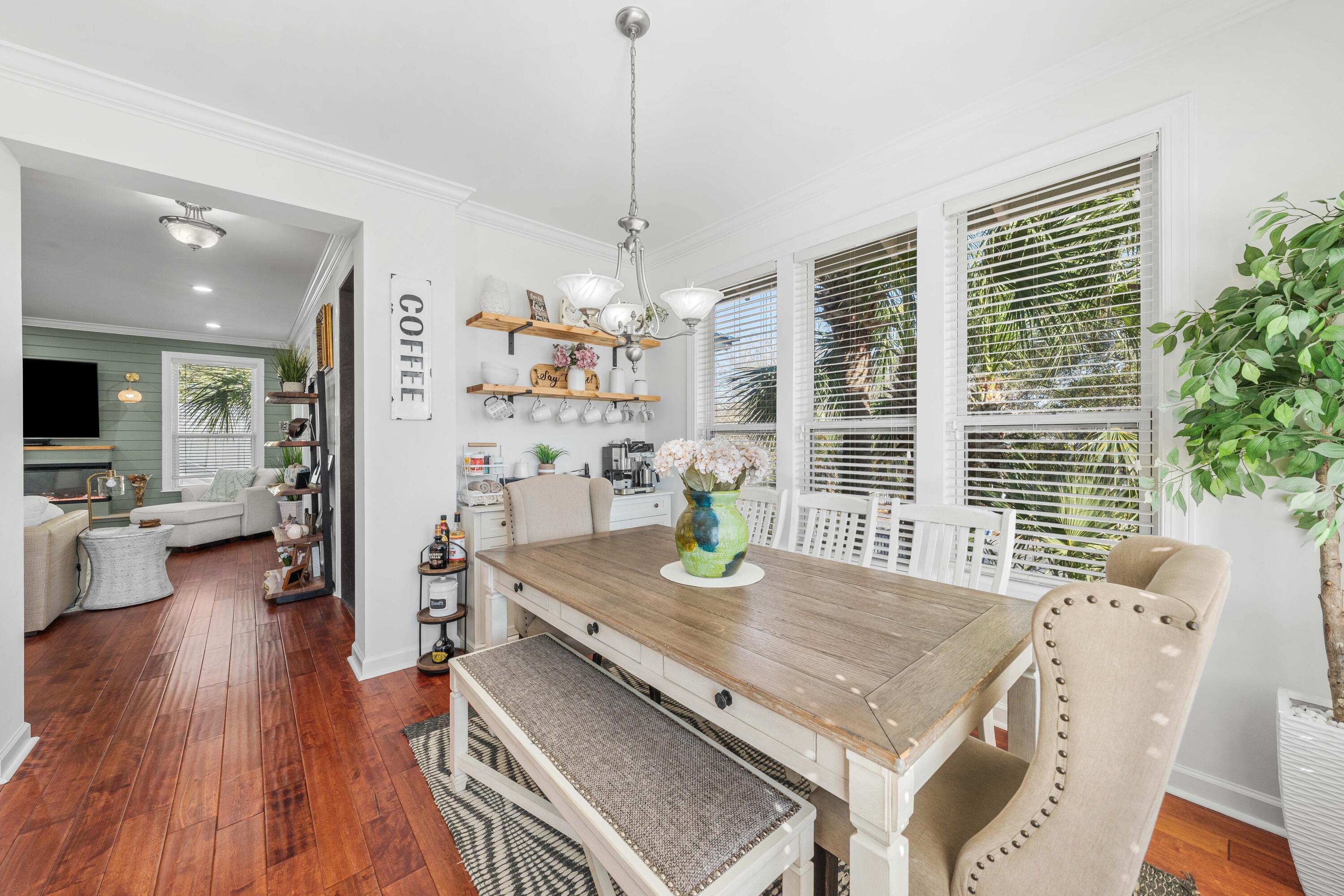 2121 Olde Towne Avenue