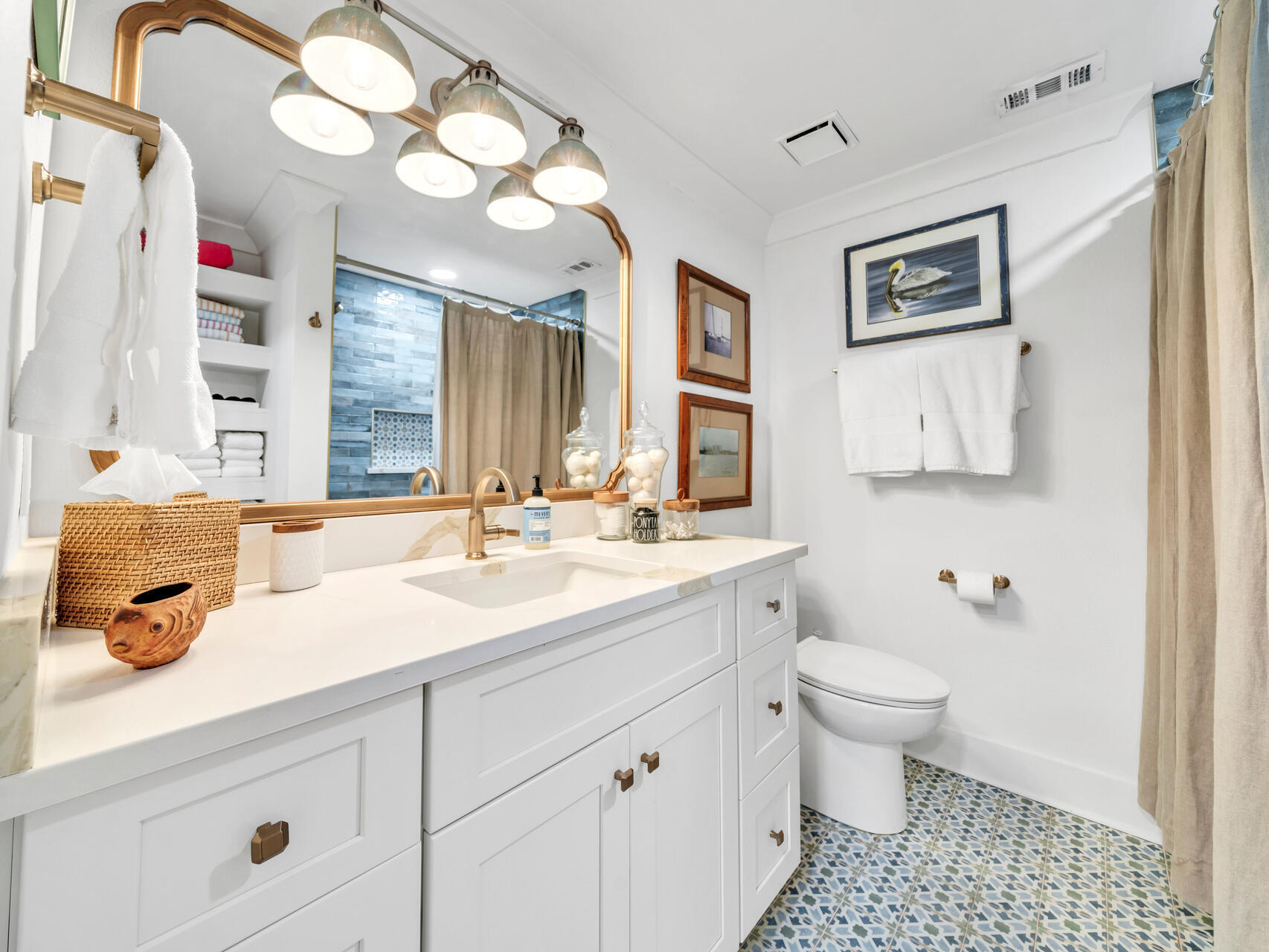 110 Gulf Shore Drive UNIT 221