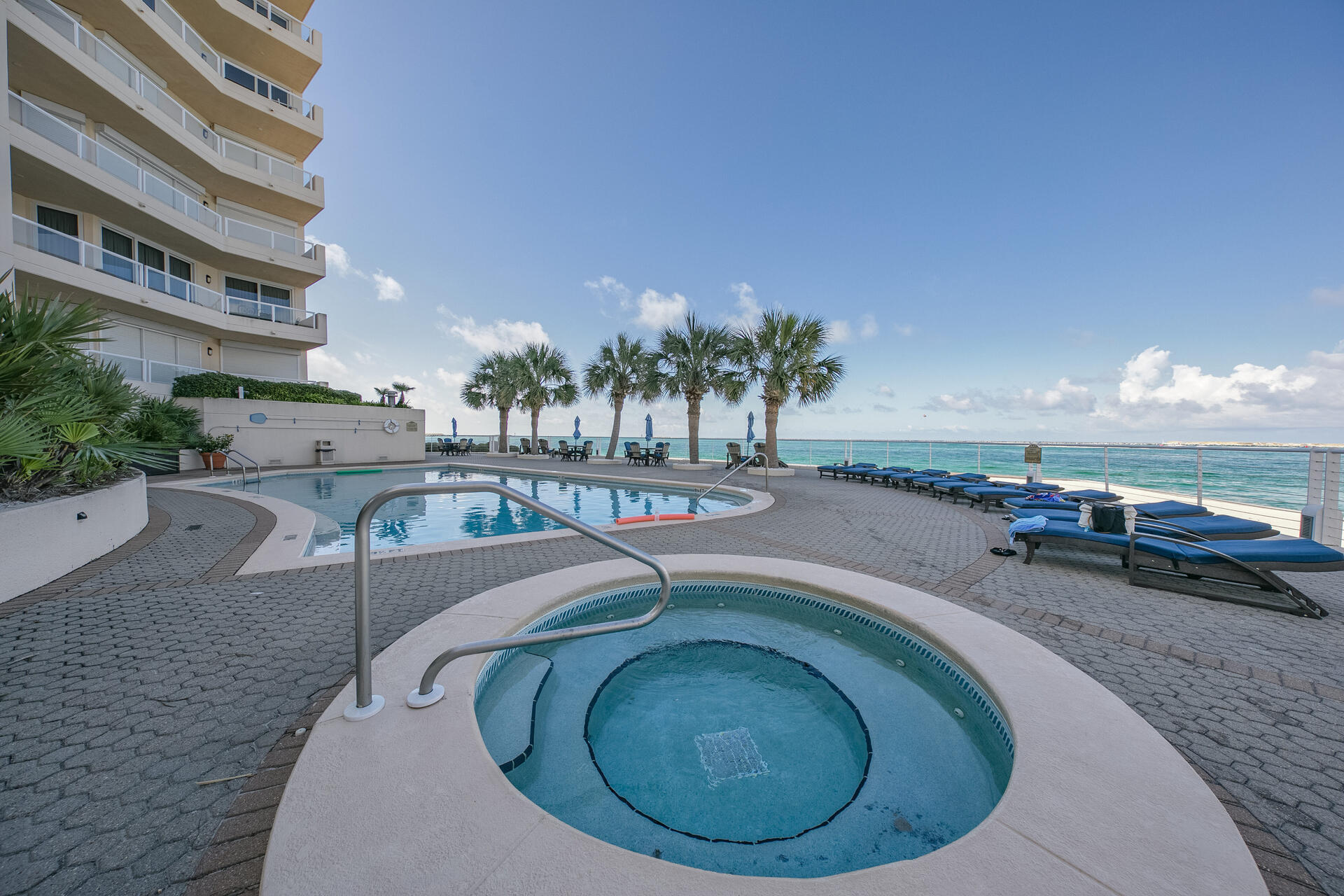 110 Gulf Shore Drive UNIT 221