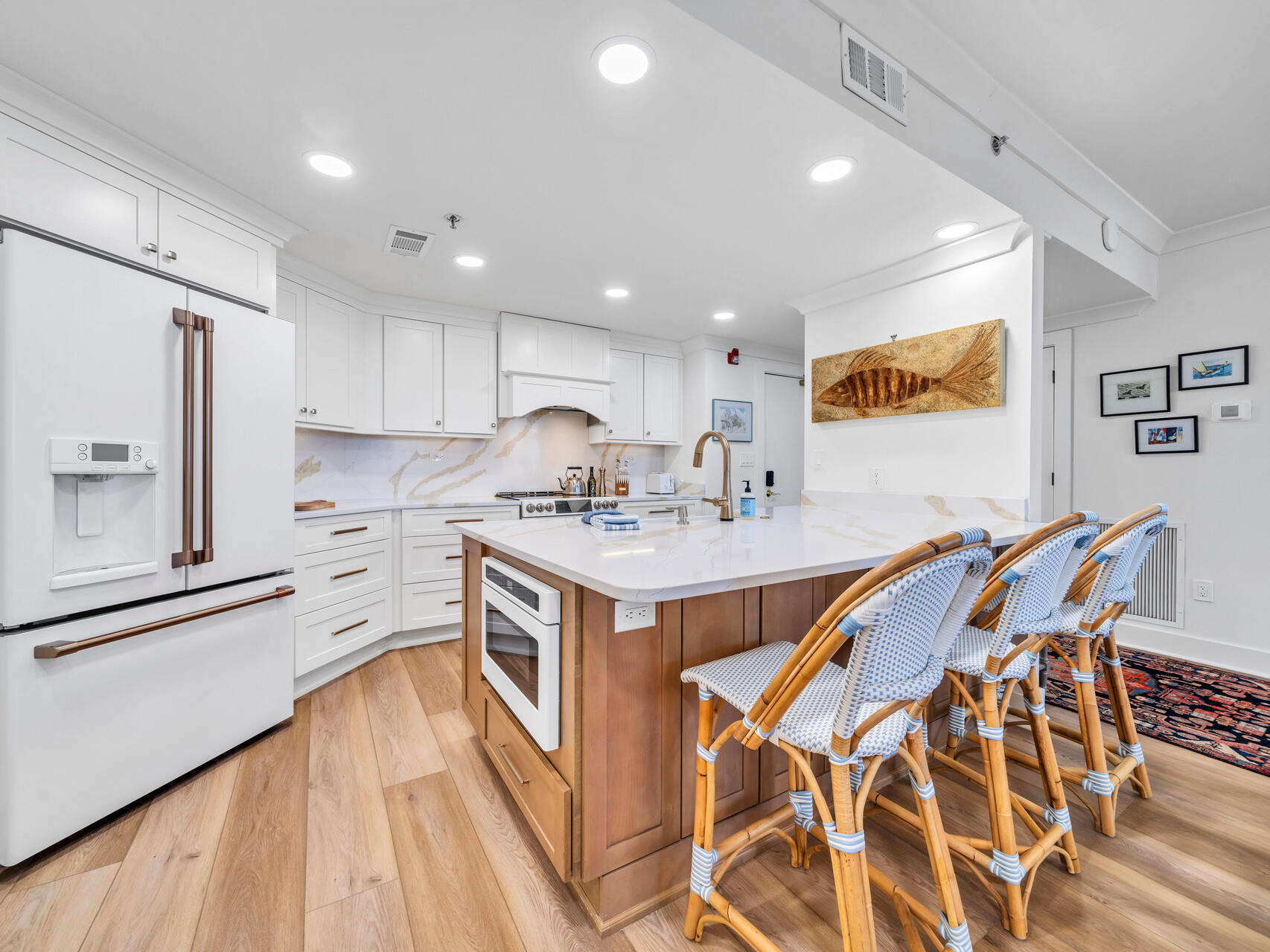 110 Gulf Shore Drive UNIT 221