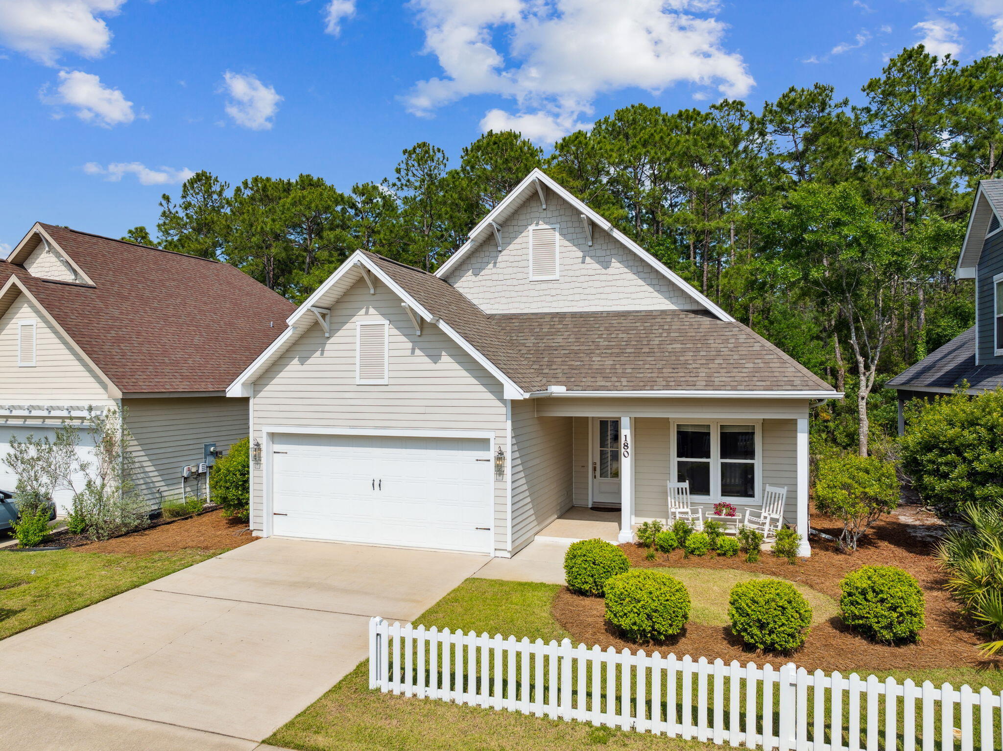 180 Blakely Drew Boulevard