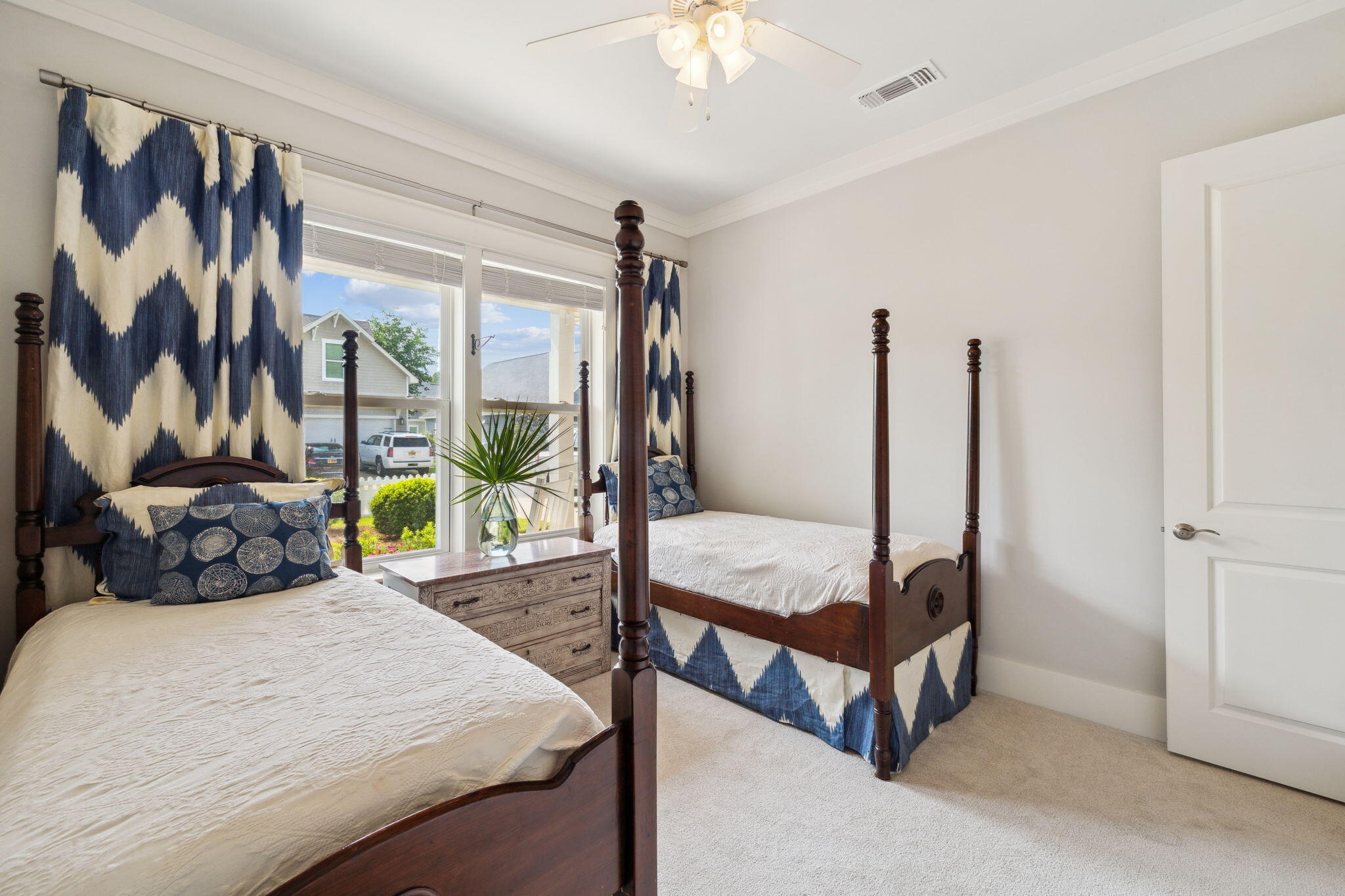 180 Blakely Drew Boulevard