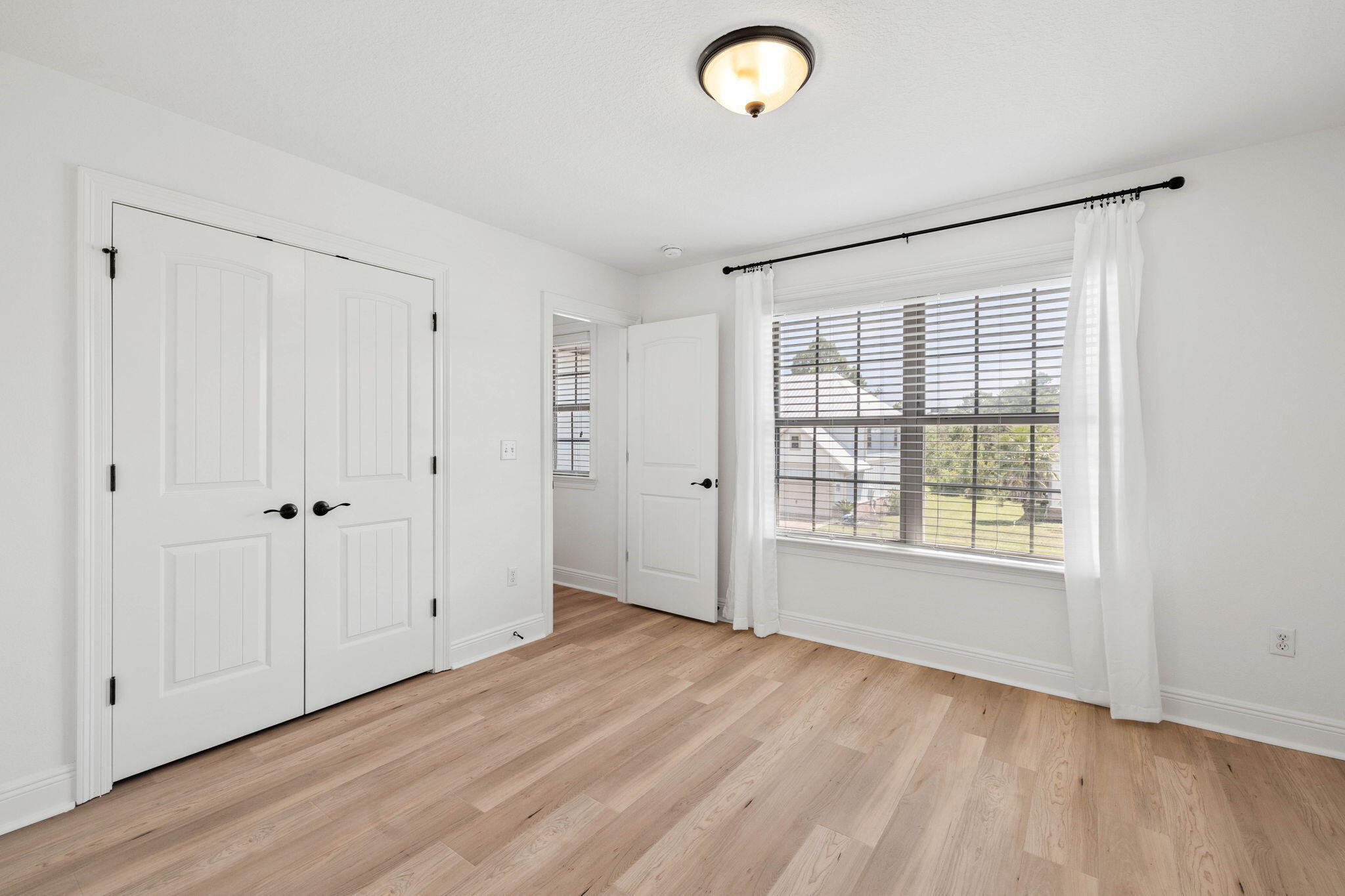 258 Tropical Breeze Drive