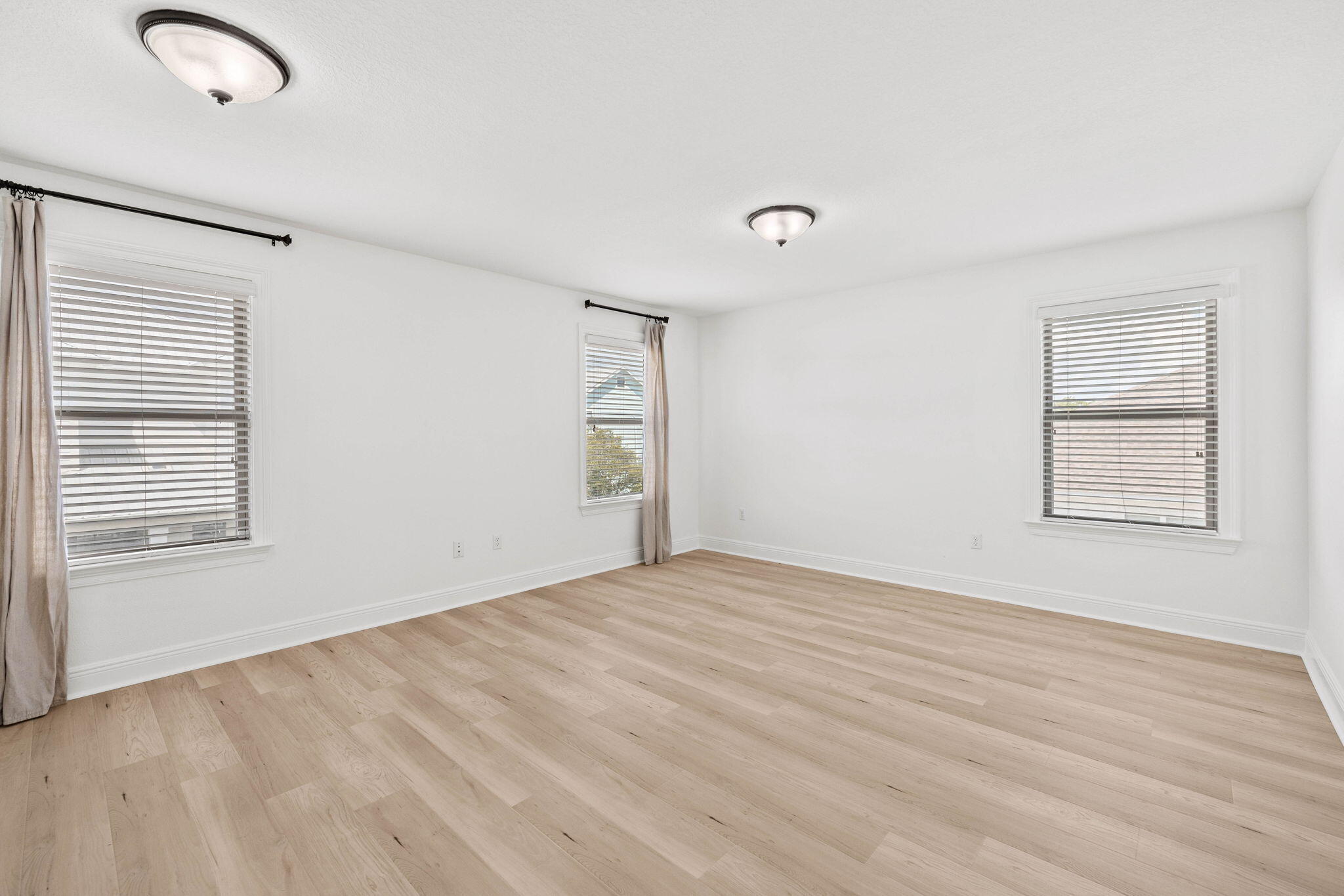 258 Tropical Breeze Drive