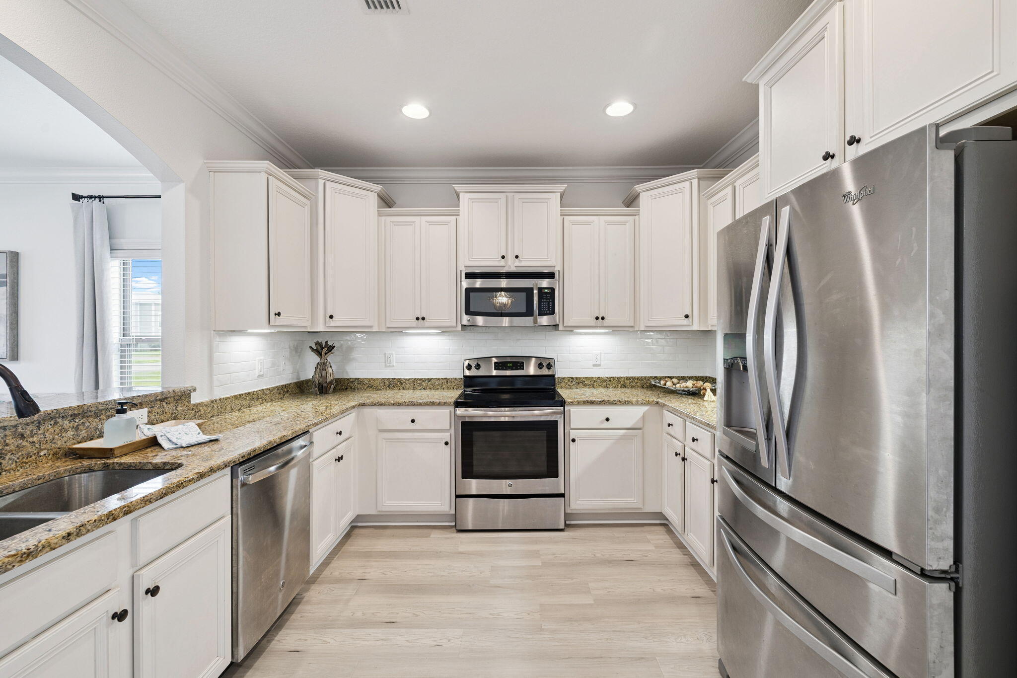 258 Tropical Breeze Drive