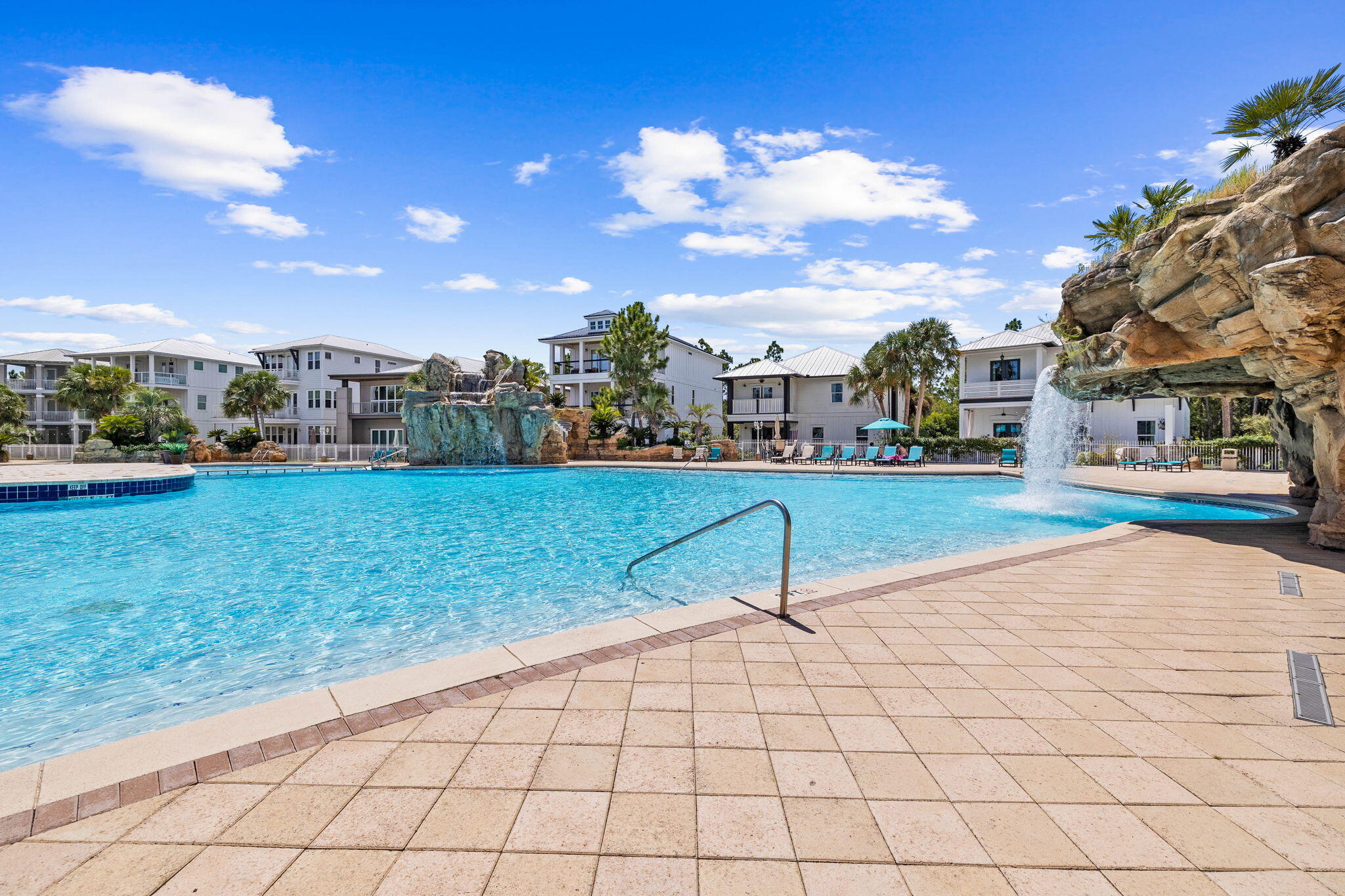 258 Tropical Breeze Drive