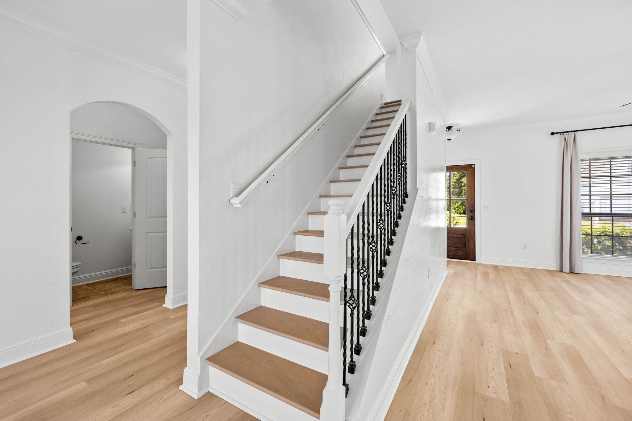 258 Tropical Breeze Drive