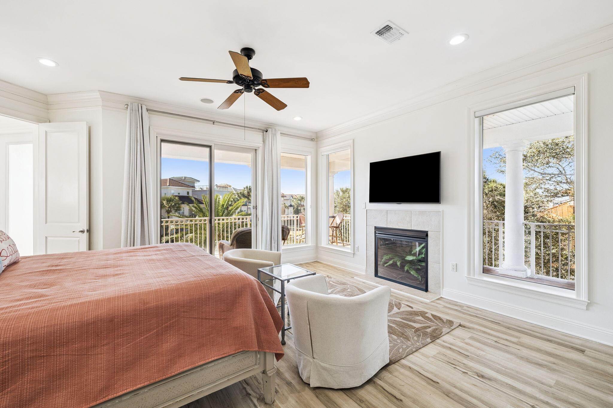 4726 Serendipity Point