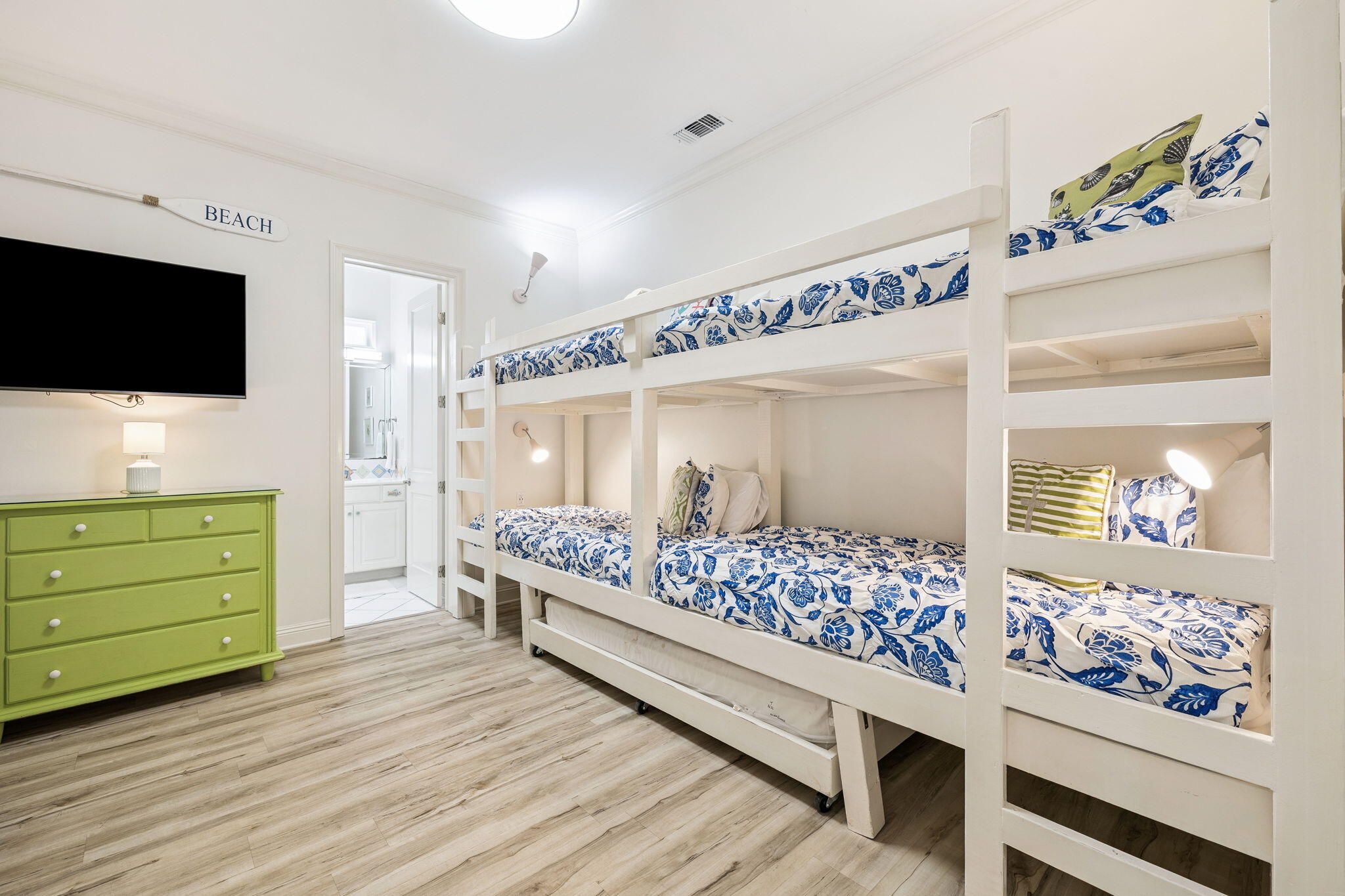 4726 Serendipity Point