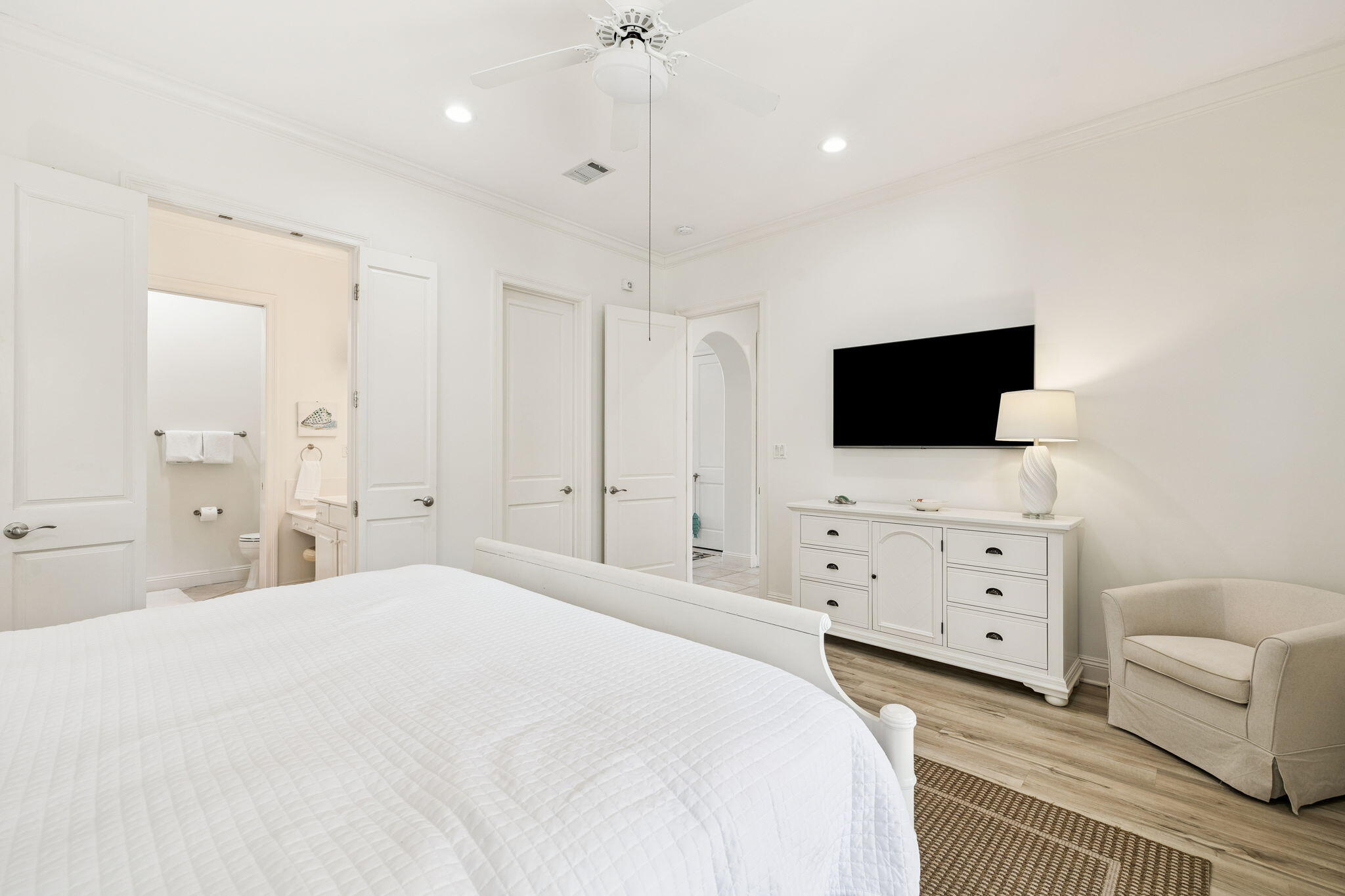 4726 Serendipity Point