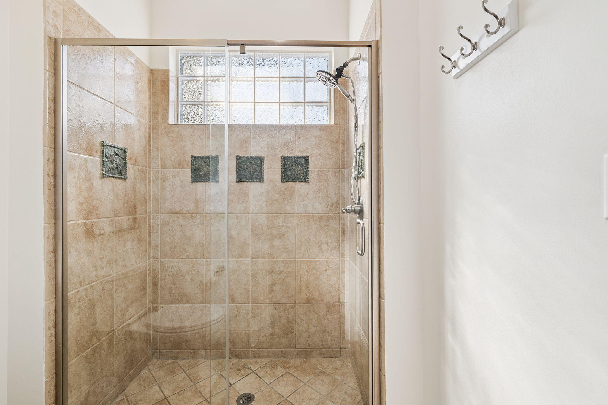 4726 Serendipity Point