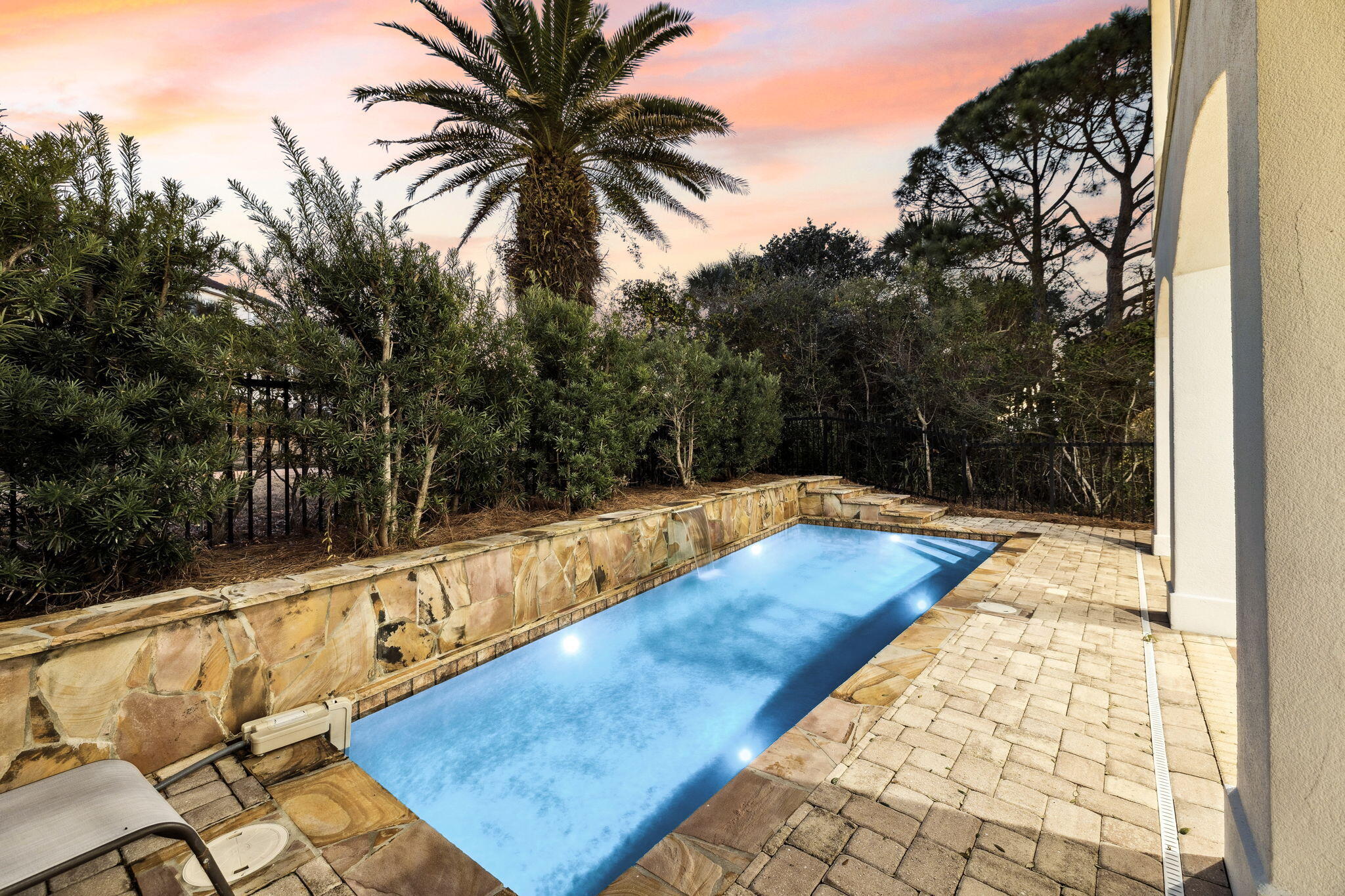 4726 Serendipity Point