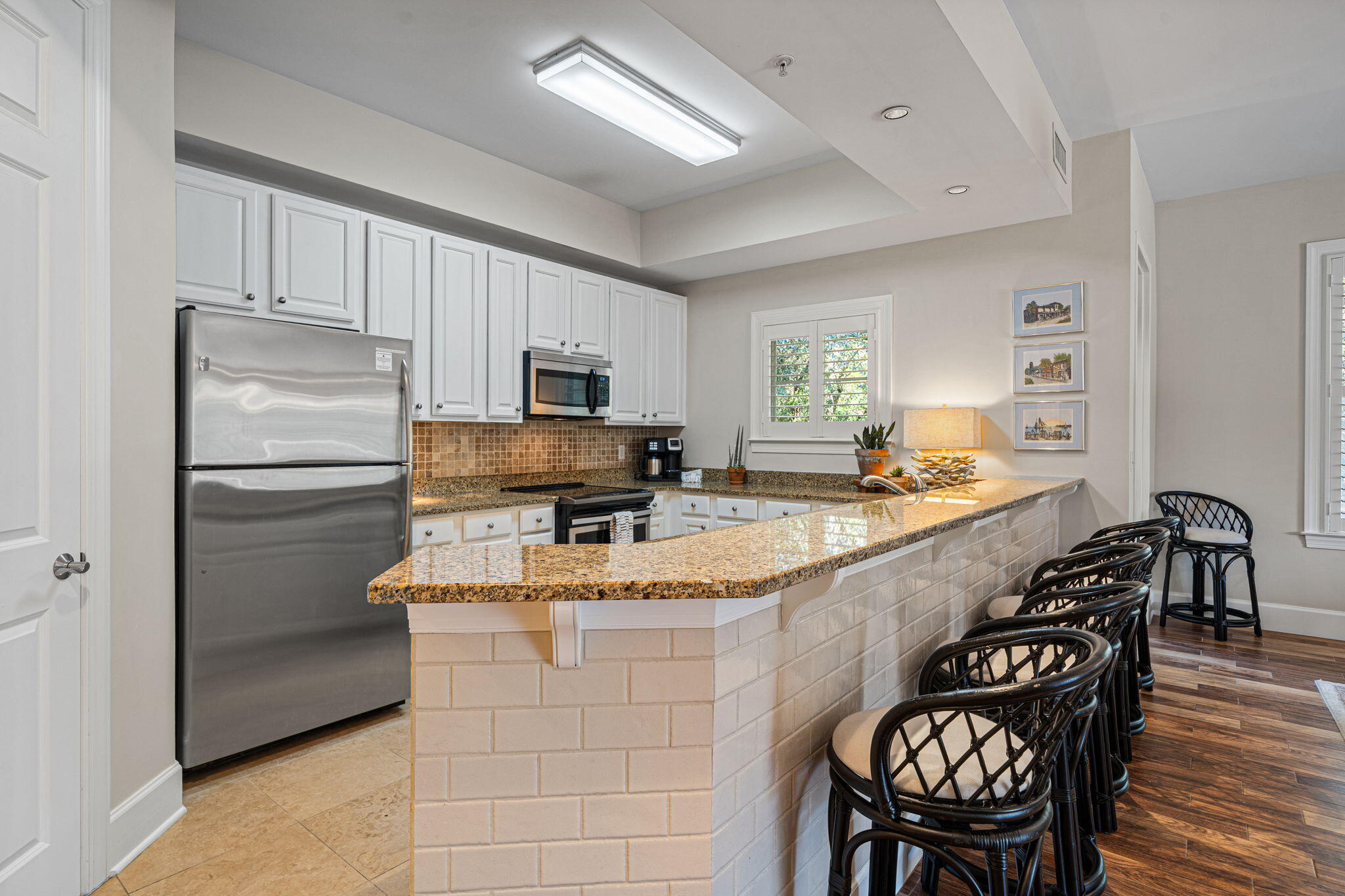 1653 W County Highway 30A 1101