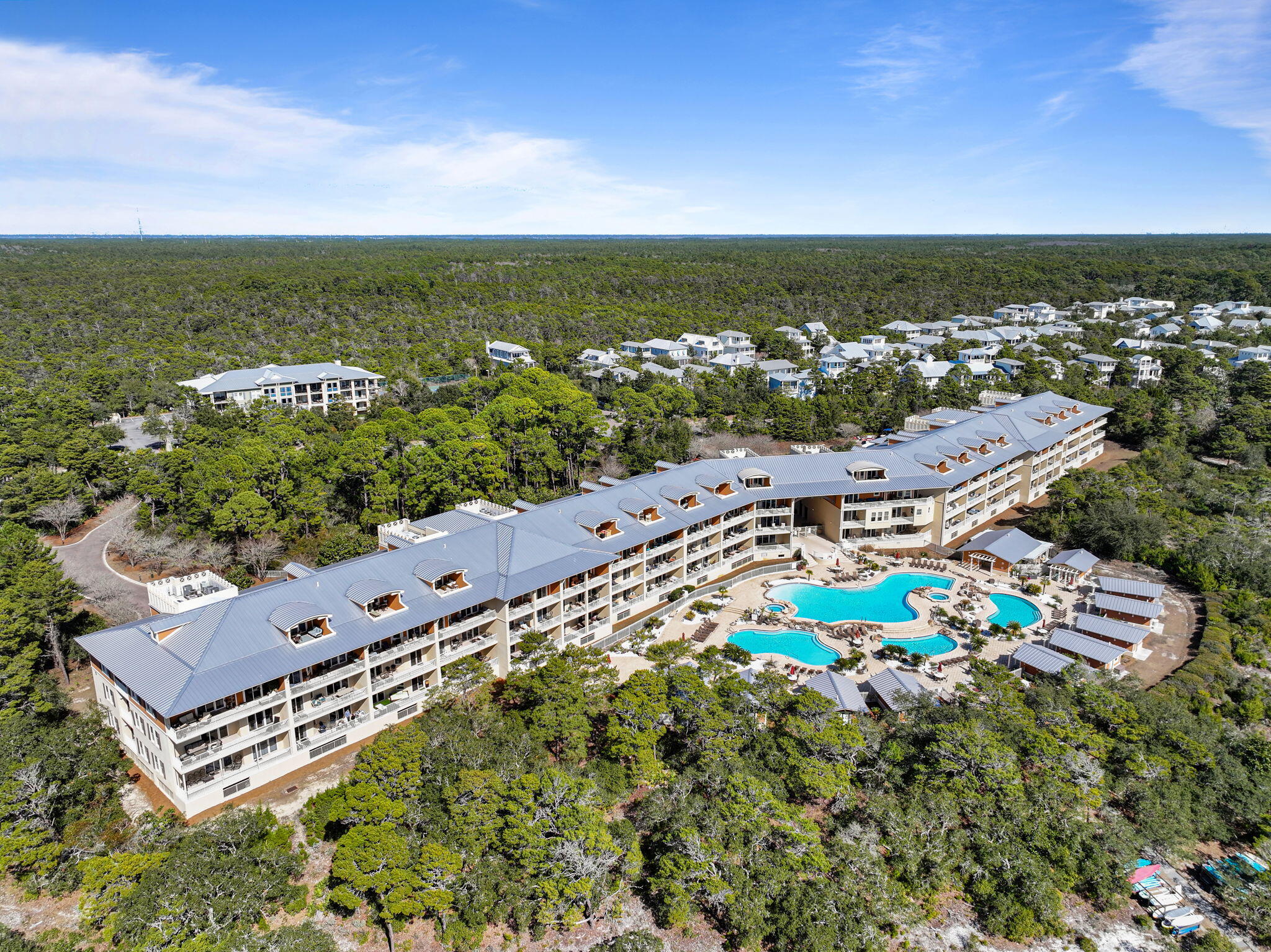 1653 W County Highway 30A 1101