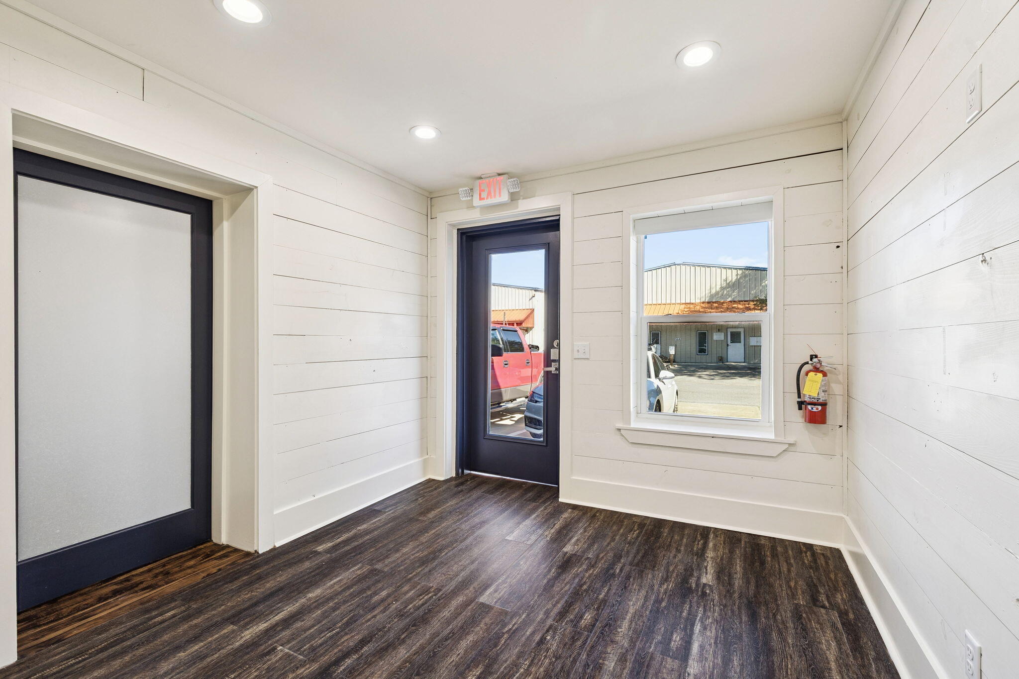 605 N County Highway 393 13A