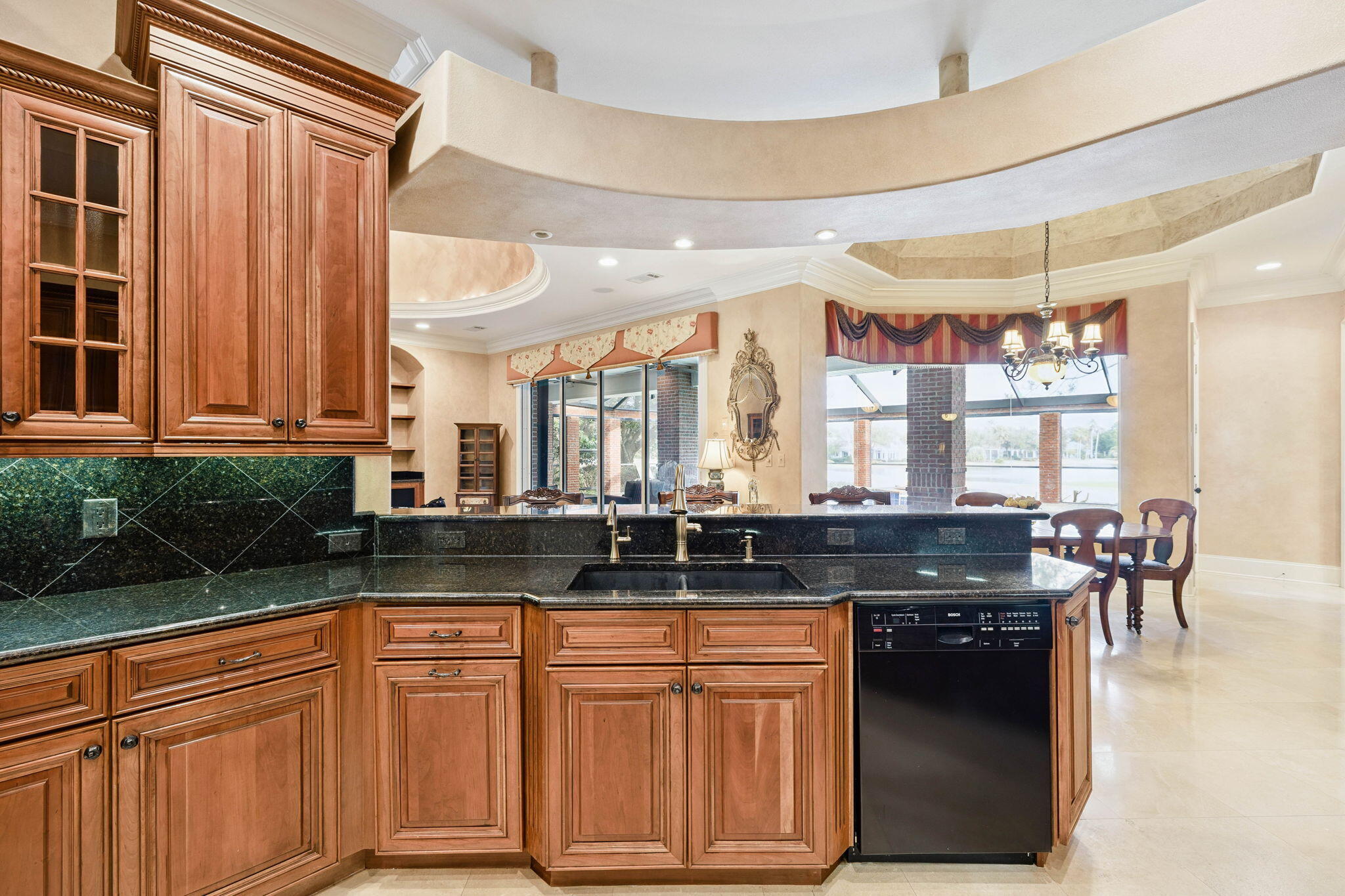 6326 Augusta Cove