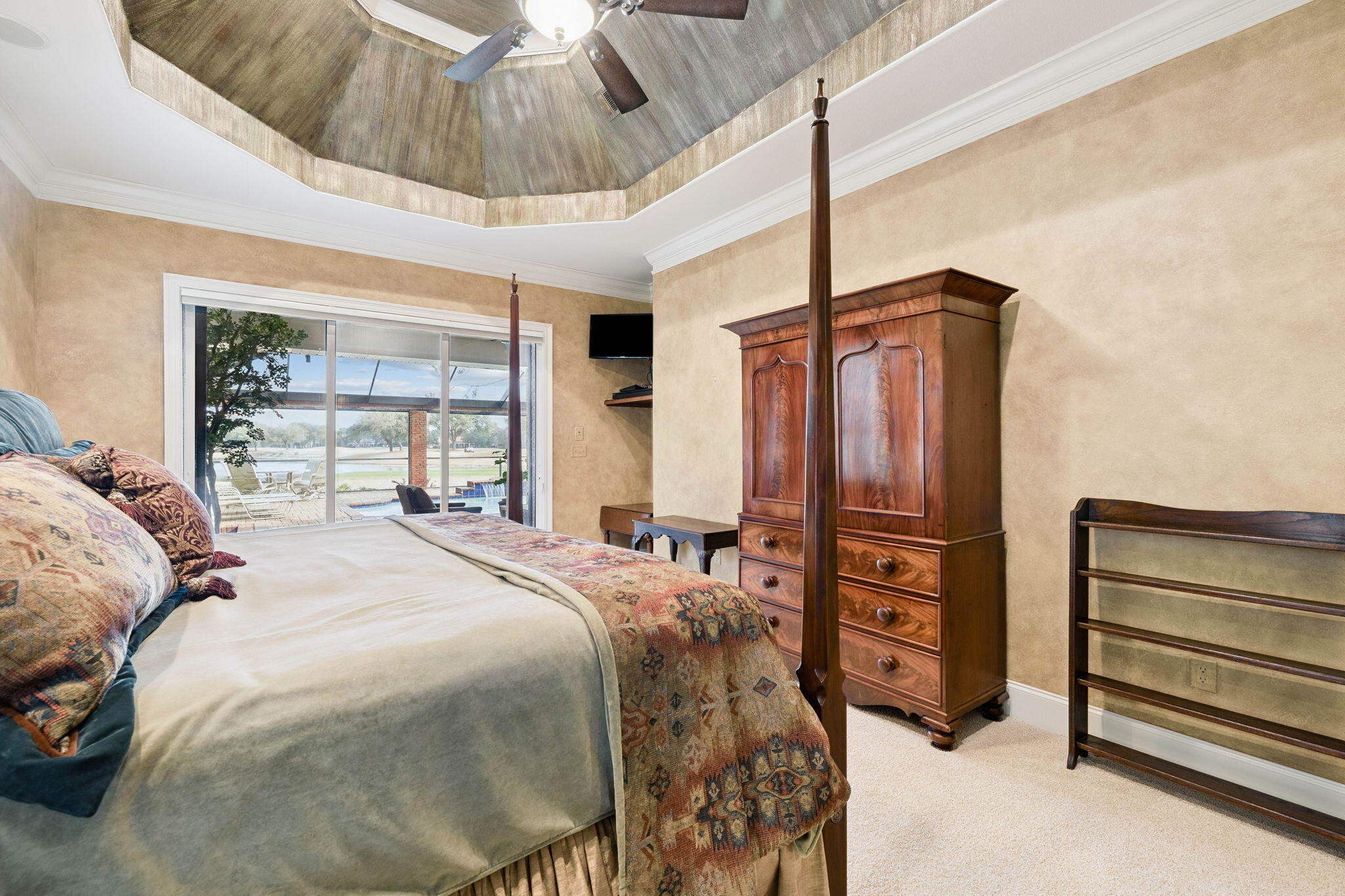 6326 Augusta Cove