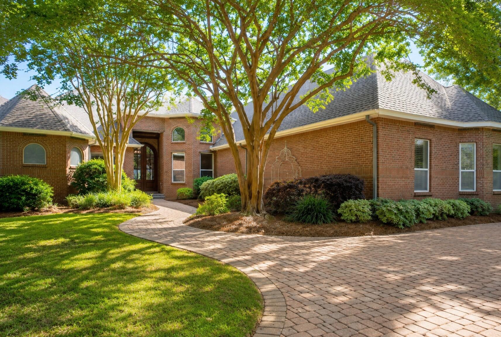 6326 Augusta Cove