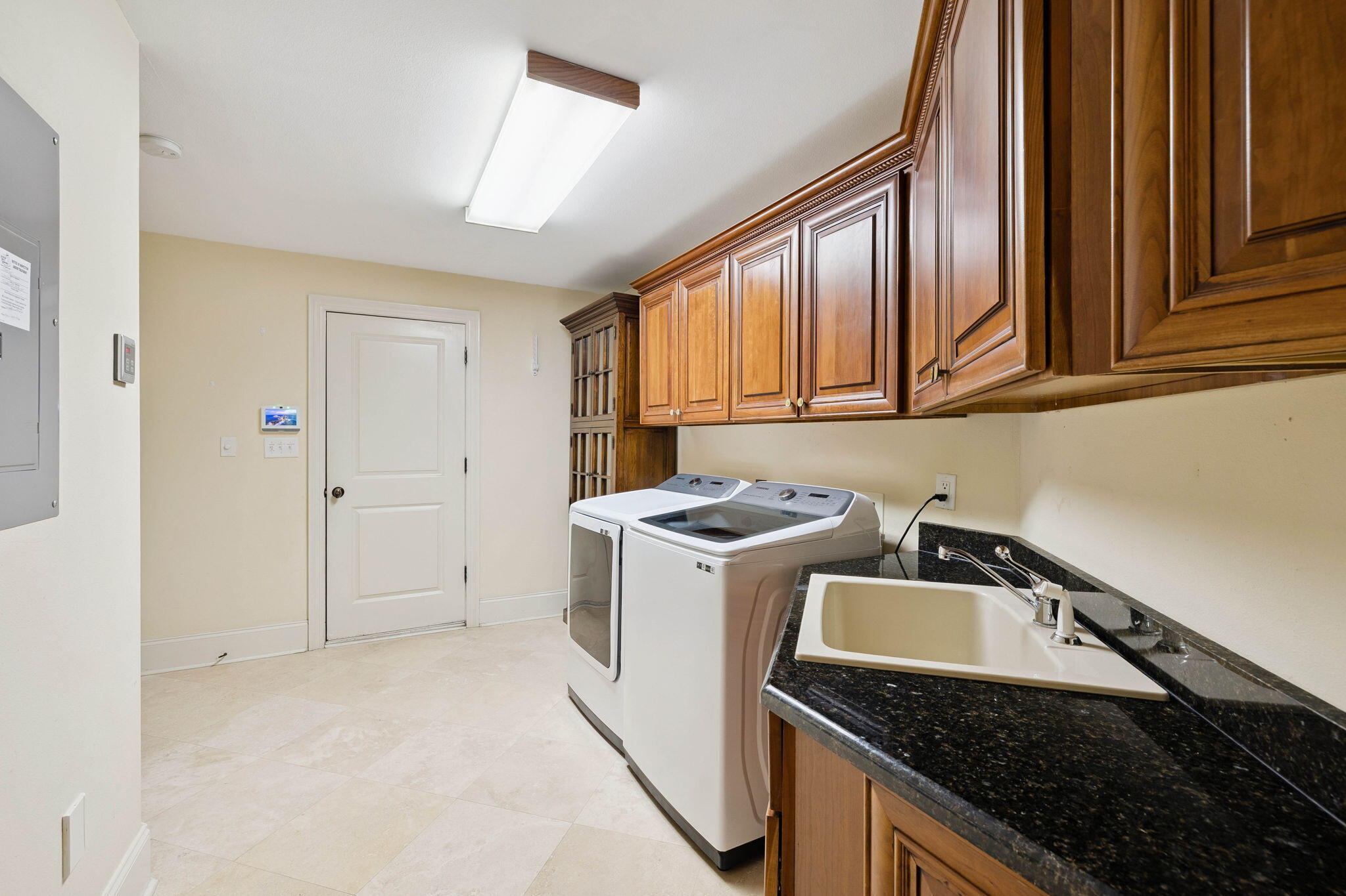 6326 Augusta Cove