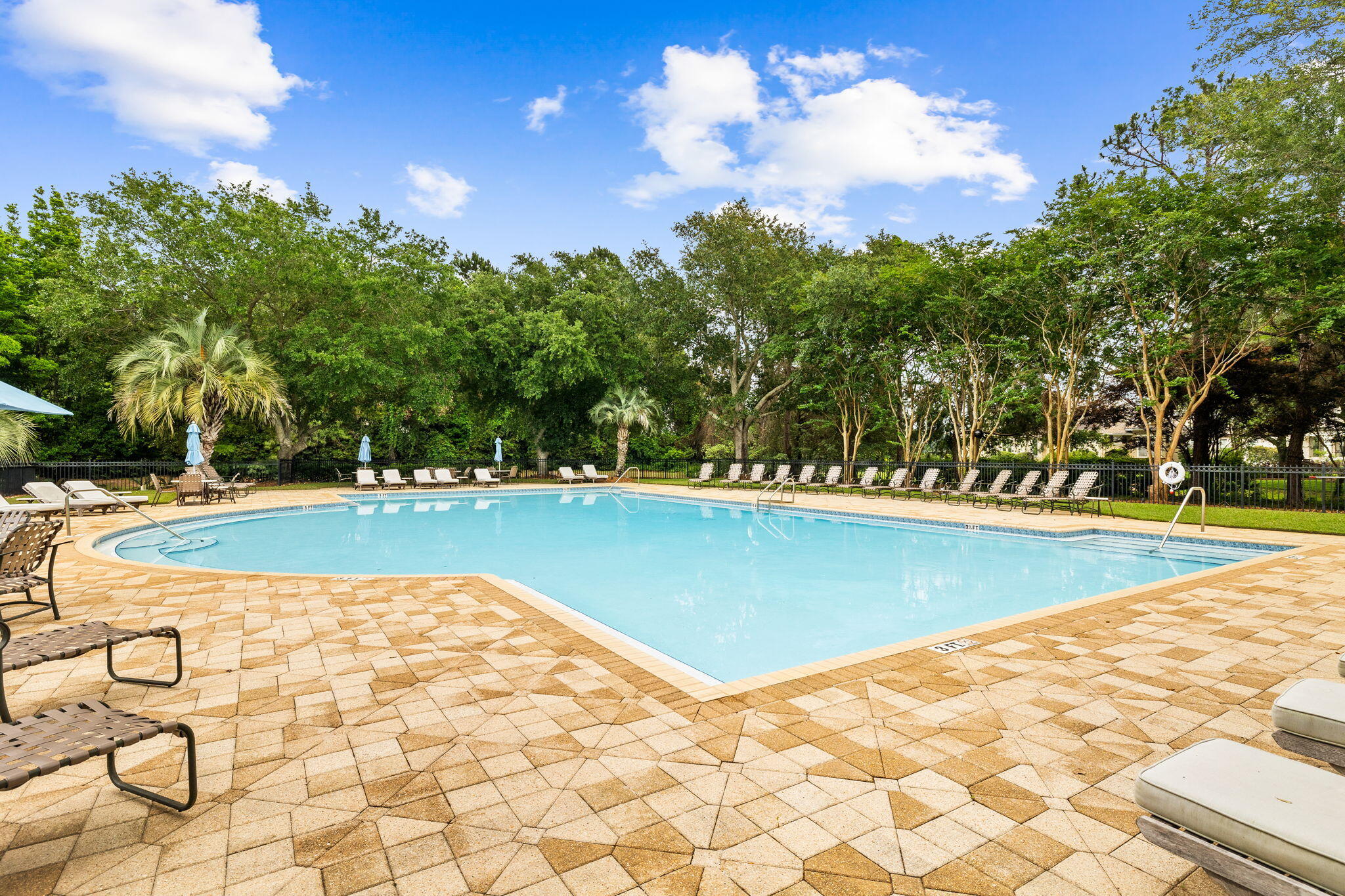 6326 Augusta Cove