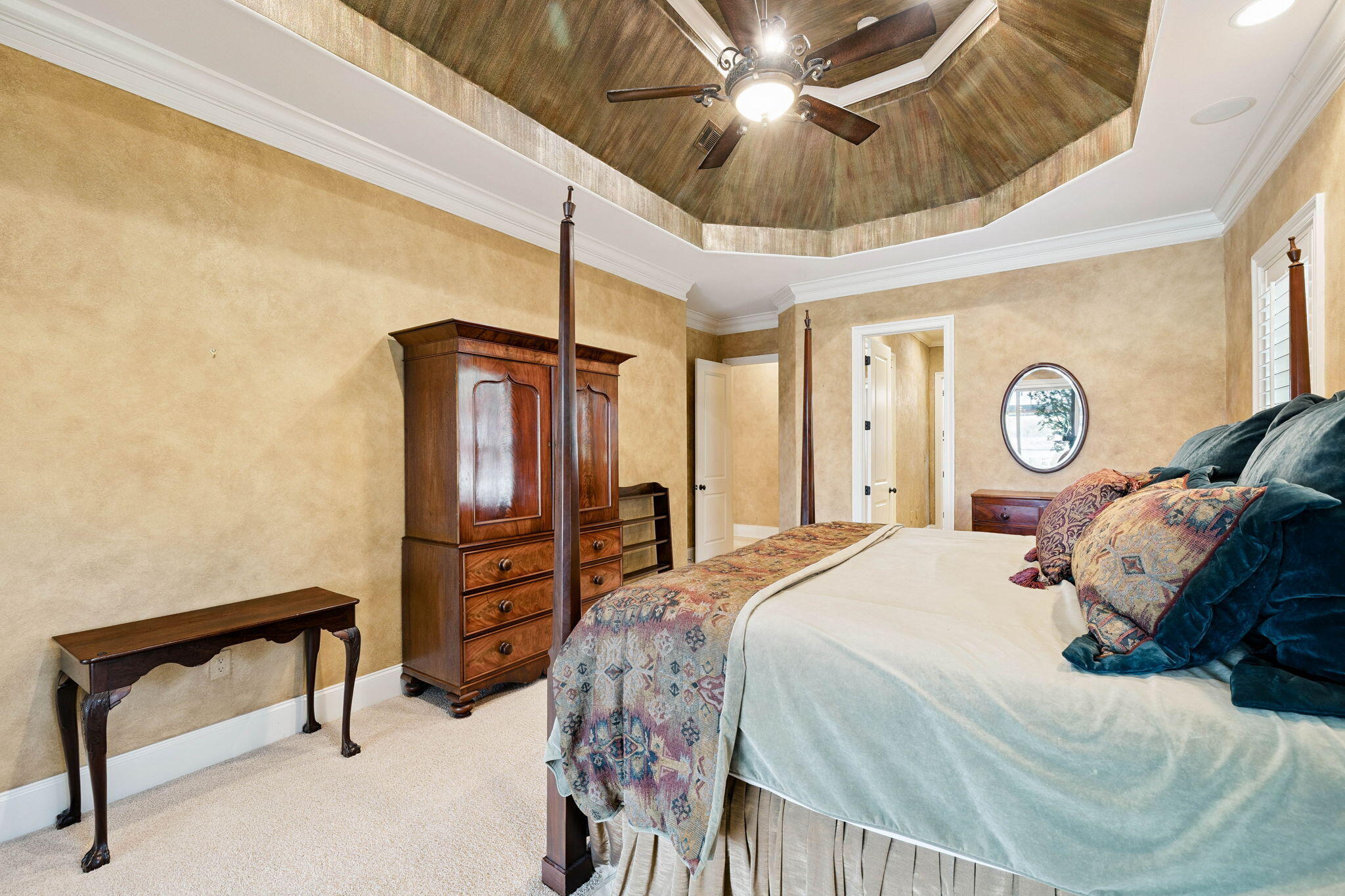 6326 Augusta Cove