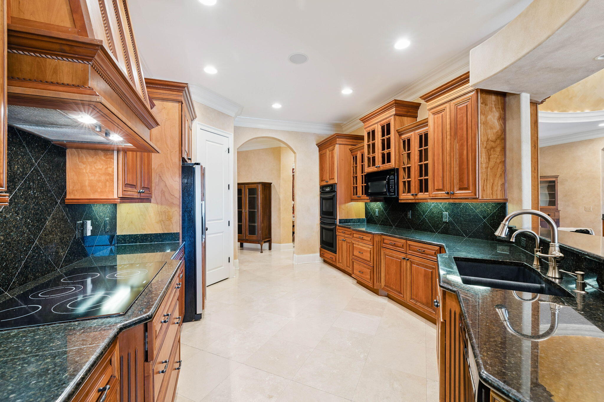 6326 Augusta Cove