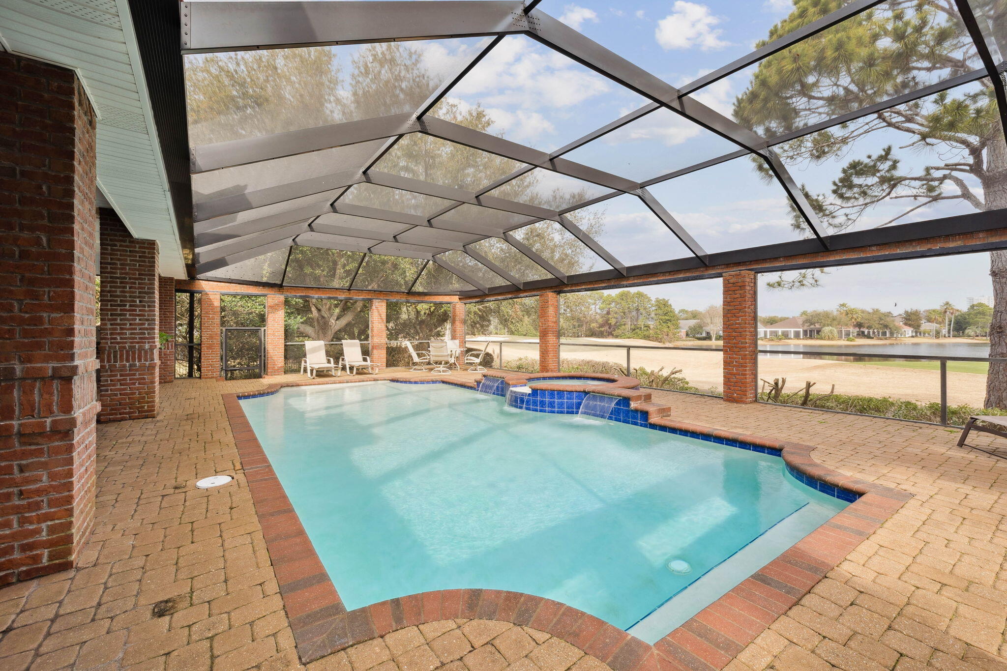 6326 Augusta Cove